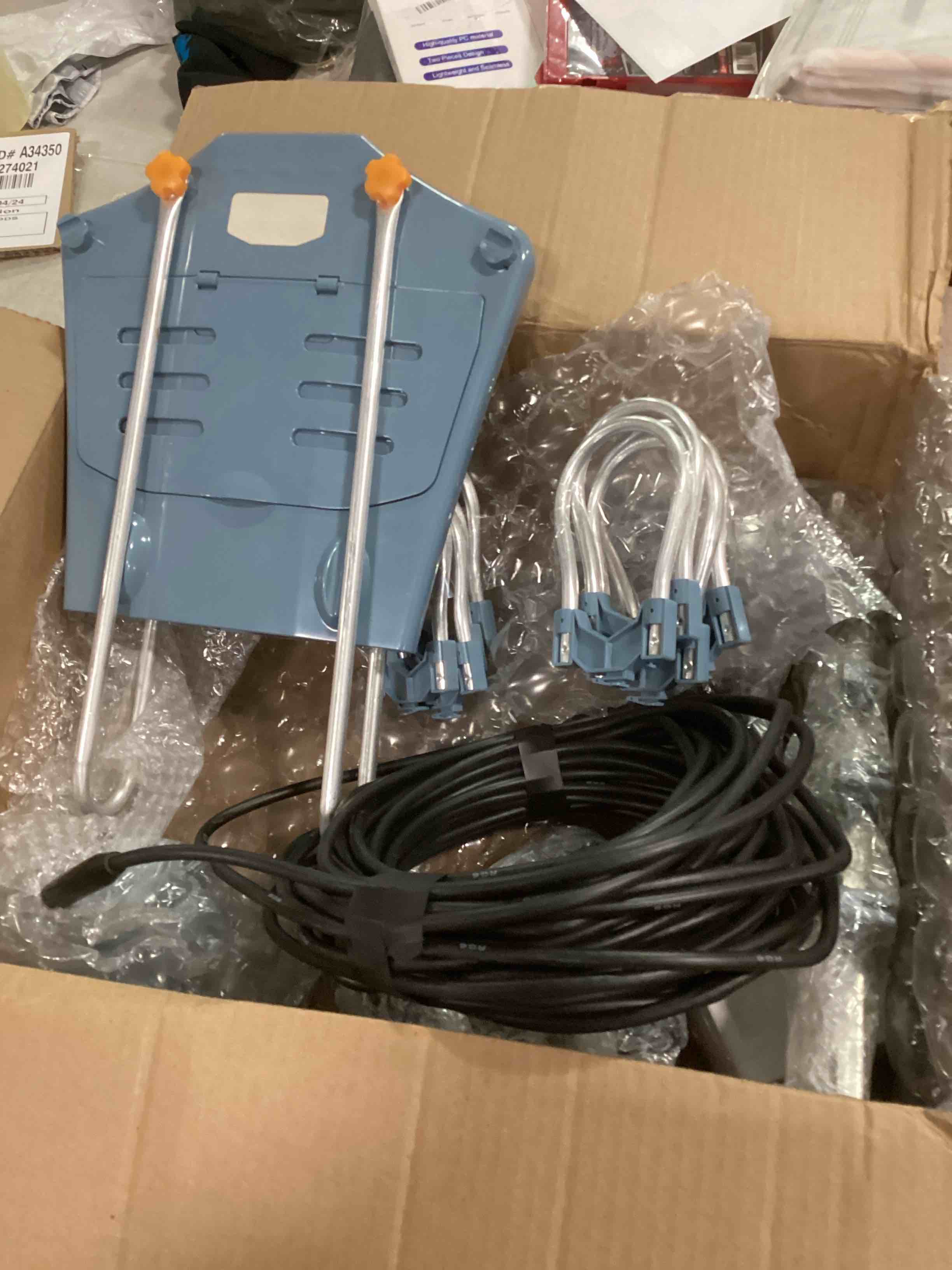 https://s3.amazonaws.com/lotting-images-prod/bidfta/TEA1751652_1733326942390.jpeg