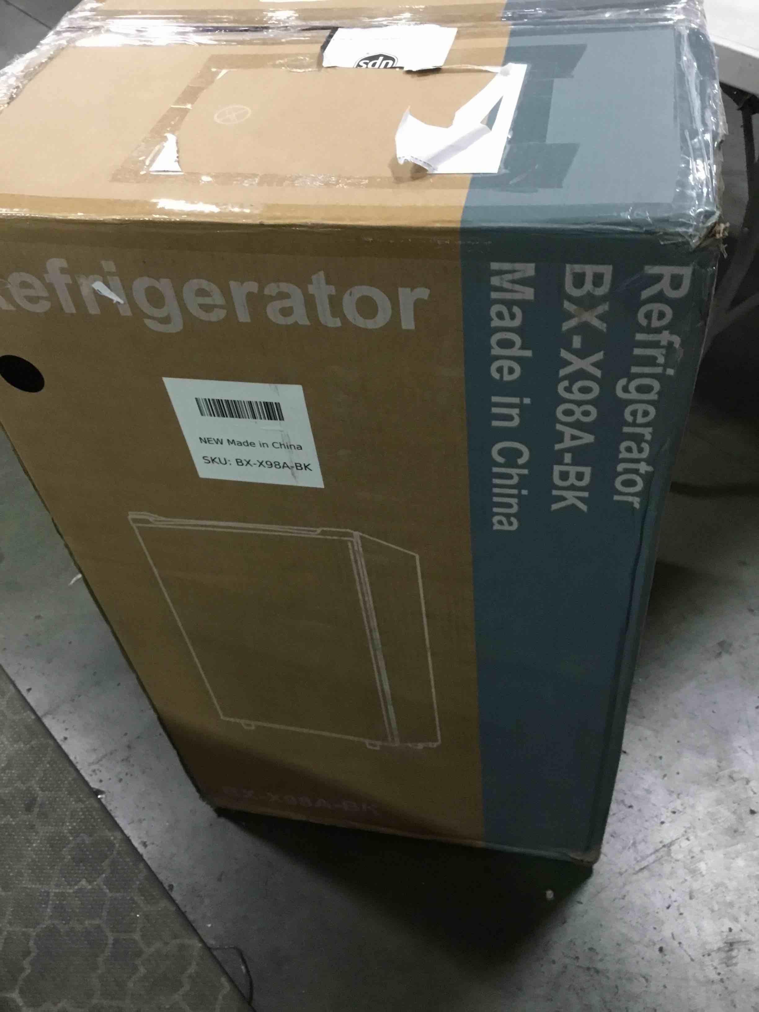 https://s3.amazonaws.com/lotting-images-prod/bidfta/TEA1752679_1733864878635.jpeg