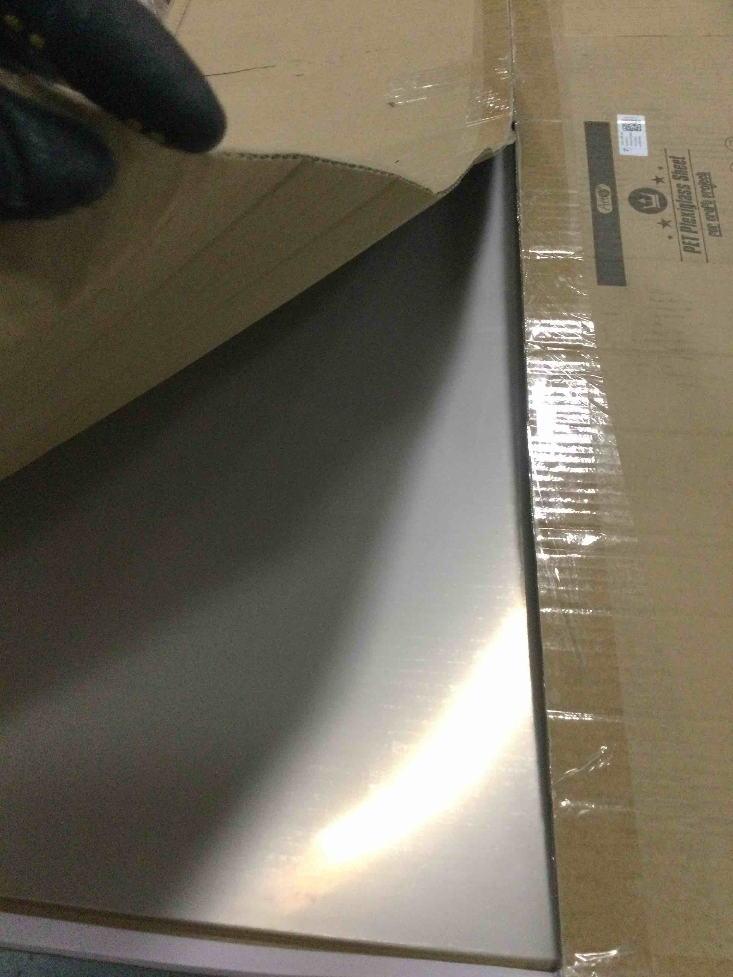 https://s3.amazonaws.com/lotting-images-prod/bidfta/TEA1752715_1733891877457.jpeg