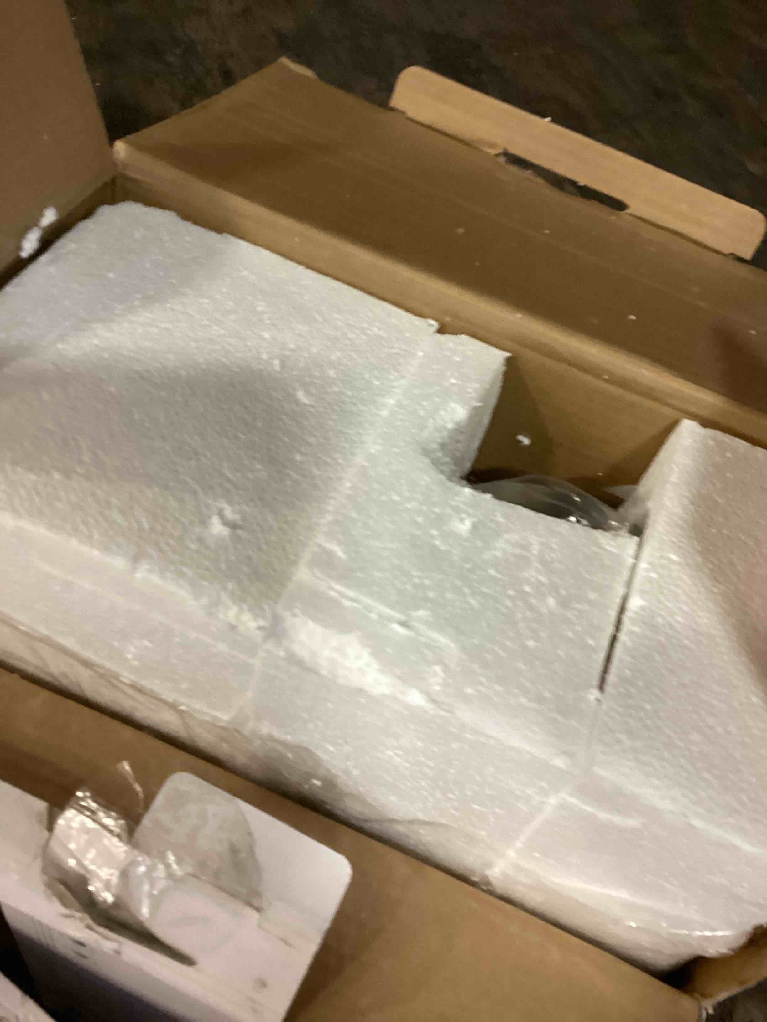 https://s3.amazonaws.com/lotting-images-prod/bidfta/TEA1756818_1733942120205.jpeg