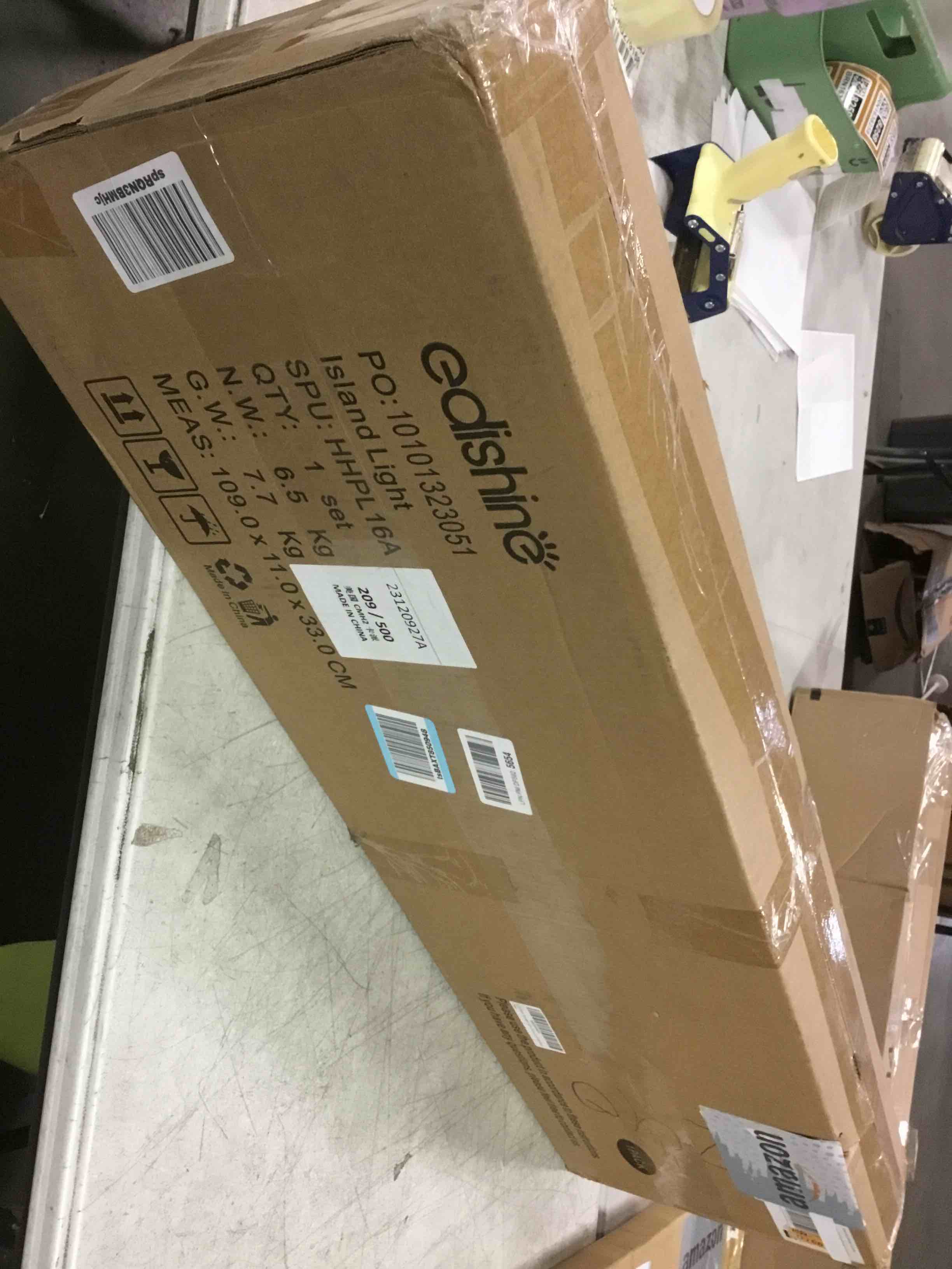 https://s3.amazonaws.com/lotting-images-prod/bidfta/TEA1757904_1734712155761.jpeg