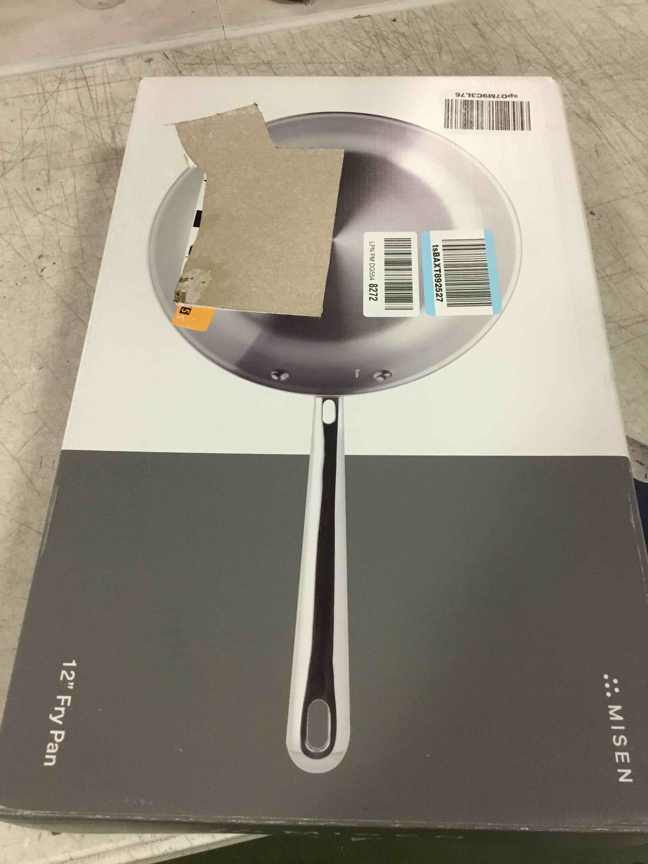 https://s3.amazonaws.com/lotting-images-prod/bidfta/TEA1757942_1734723377477.jpeg