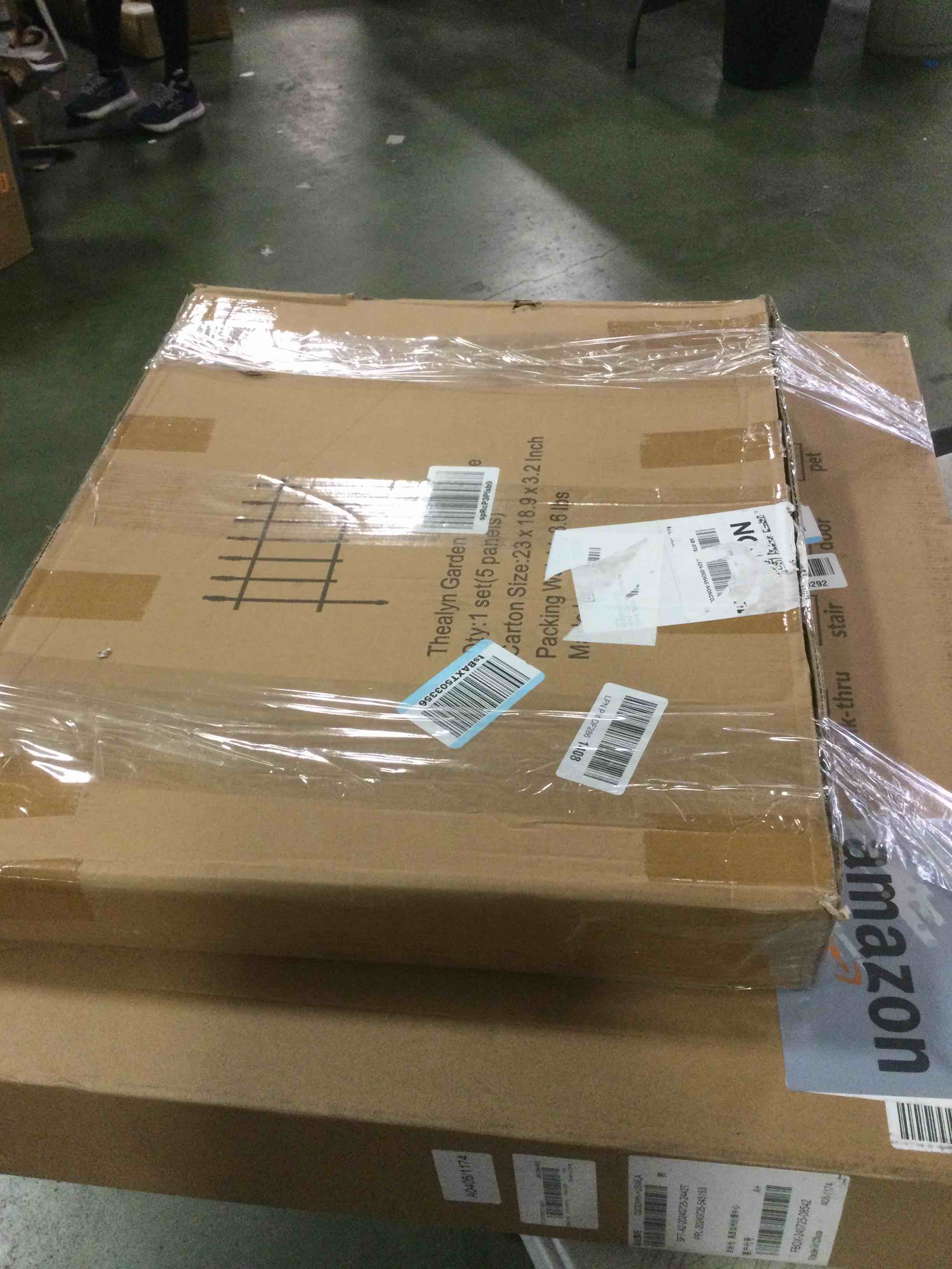 https://s3.amazonaws.com/lotting-images-prod/bidfta/TEA1758146_1735582878957.jpeg