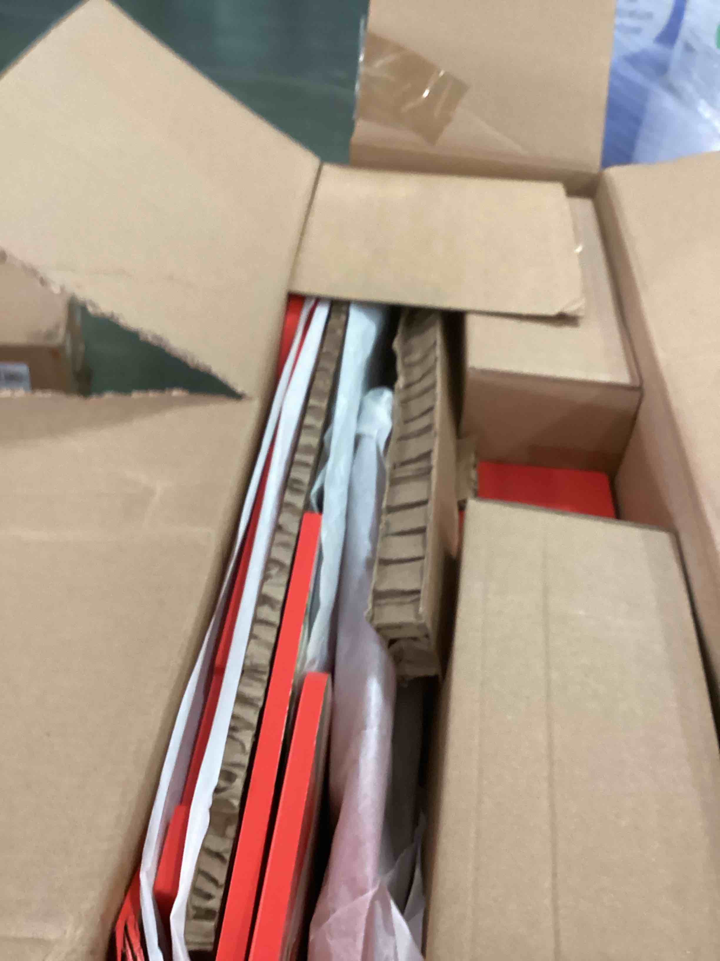 https://s3.amazonaws.com/lotting-images-prod/bidfta/TEA1758576_1735915693537.jpeg