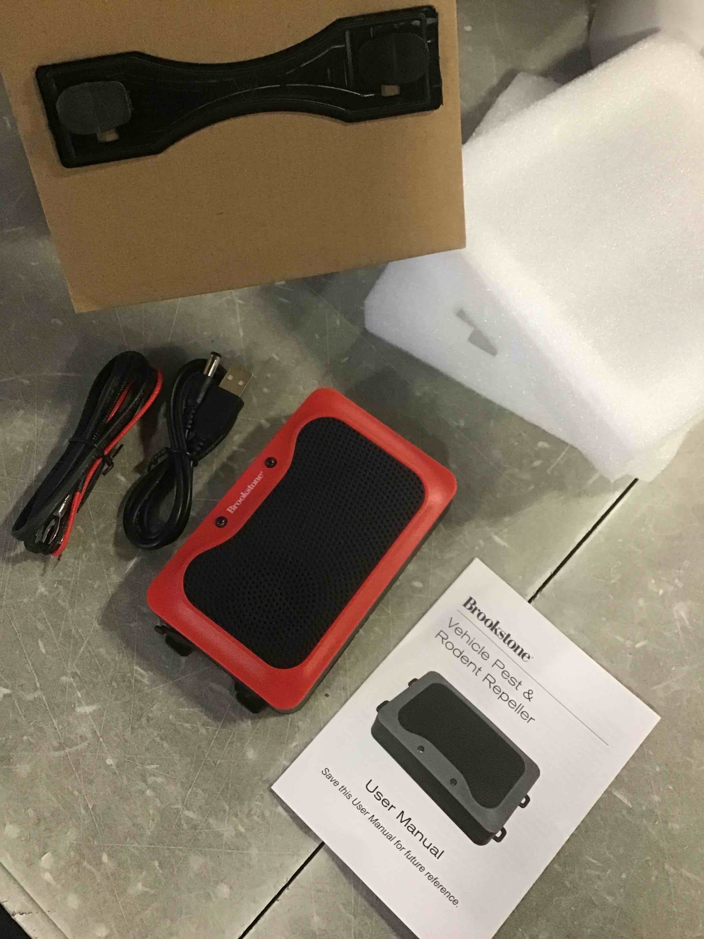 https://s3.amazonaws.com/lotting-images-prod/bidfta/TEA1761785_1733925077964.jpeg