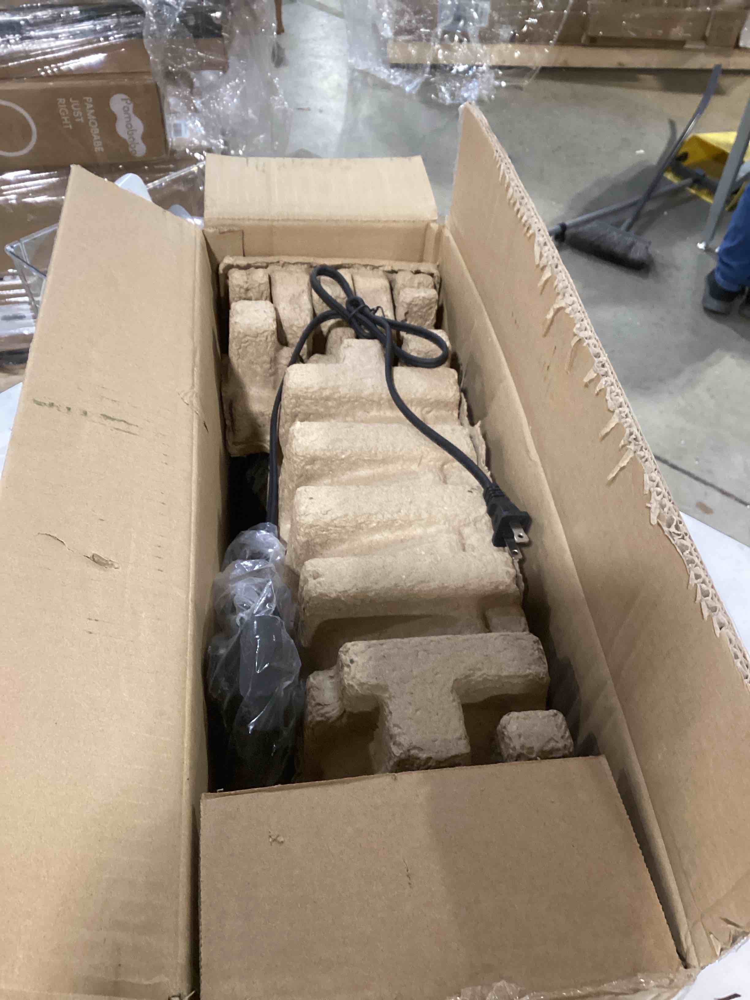 Condition photo showing As Is for Elite Gourmet EG-6203X Extra Deep 16"x13"x3.2" (10.5Qt.) Scratch Resistant, Easy Pour Spout, Dishwas