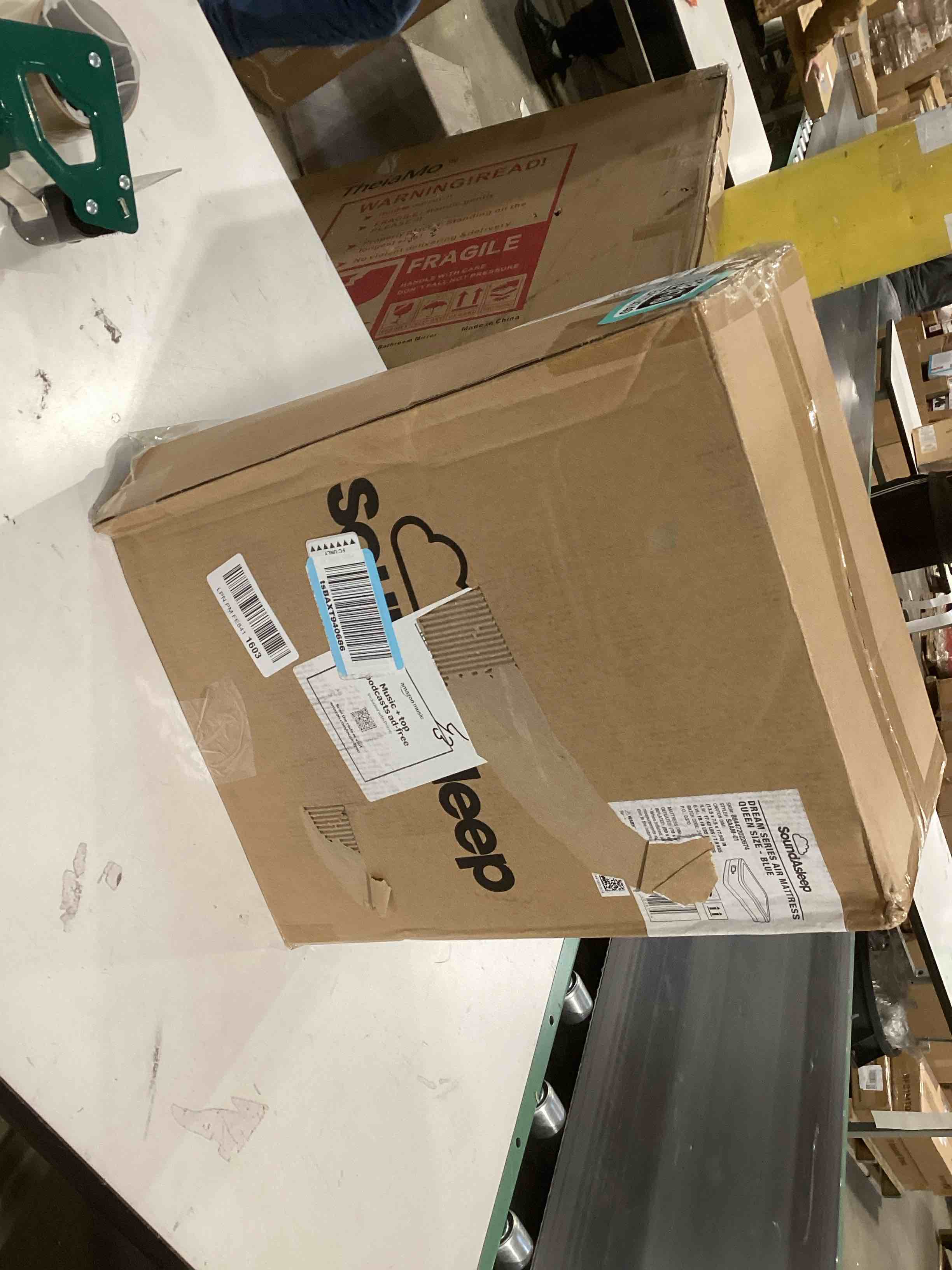 SoundAsleep Products Dream Series Luxury Air Mattress, ComfortCoil Technology, Built-in High Capacit