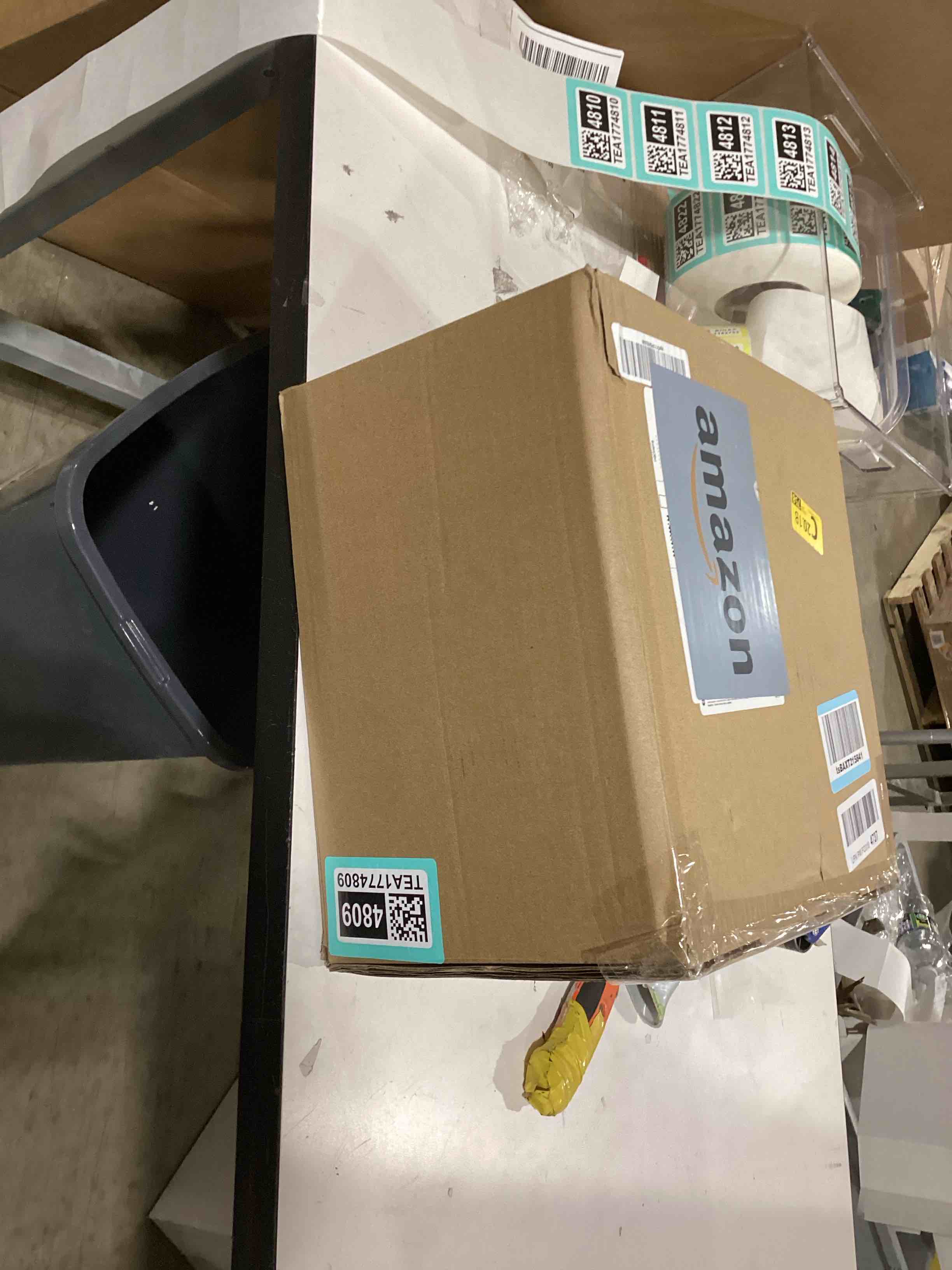 Condition photo showing Good Condition for Salt Spreader for Ryobi 18v Battery,Handheld Fertilizer Spreader for Lawns,Available Year-Round,Grass Seeds,Fertilizer,Rock Salt and Ice Melt(Battery Not Included)