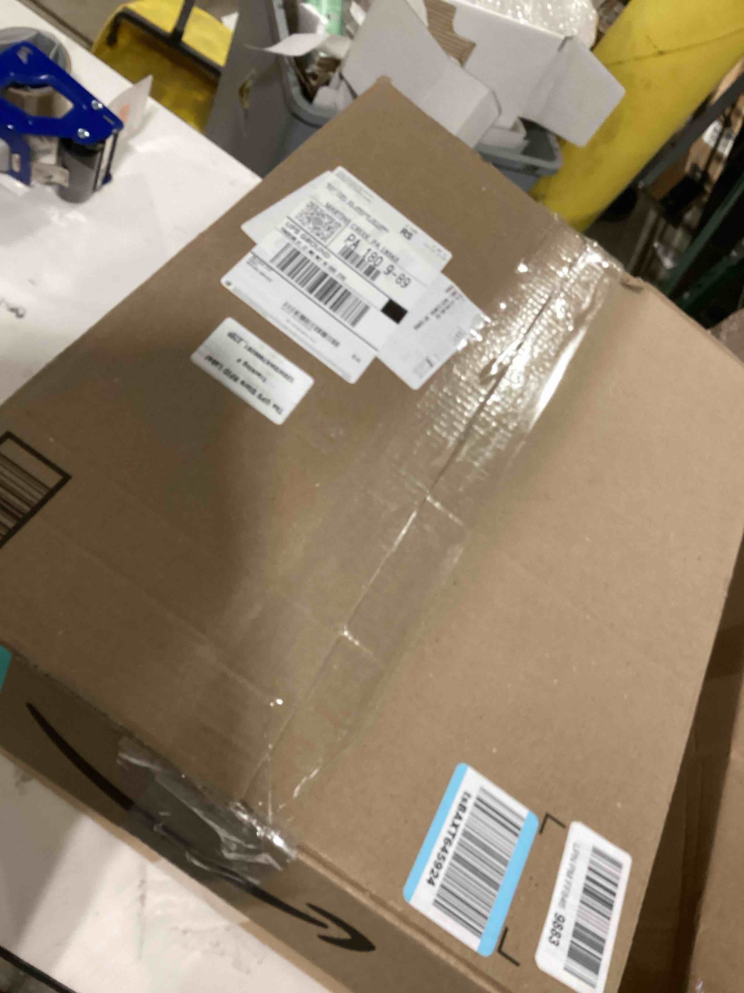 Condition photo showing Good Condition for Farberware Insulated Bakeware Nonstick Cookie Baking Sheet, 15.5" x 20", Light Gray