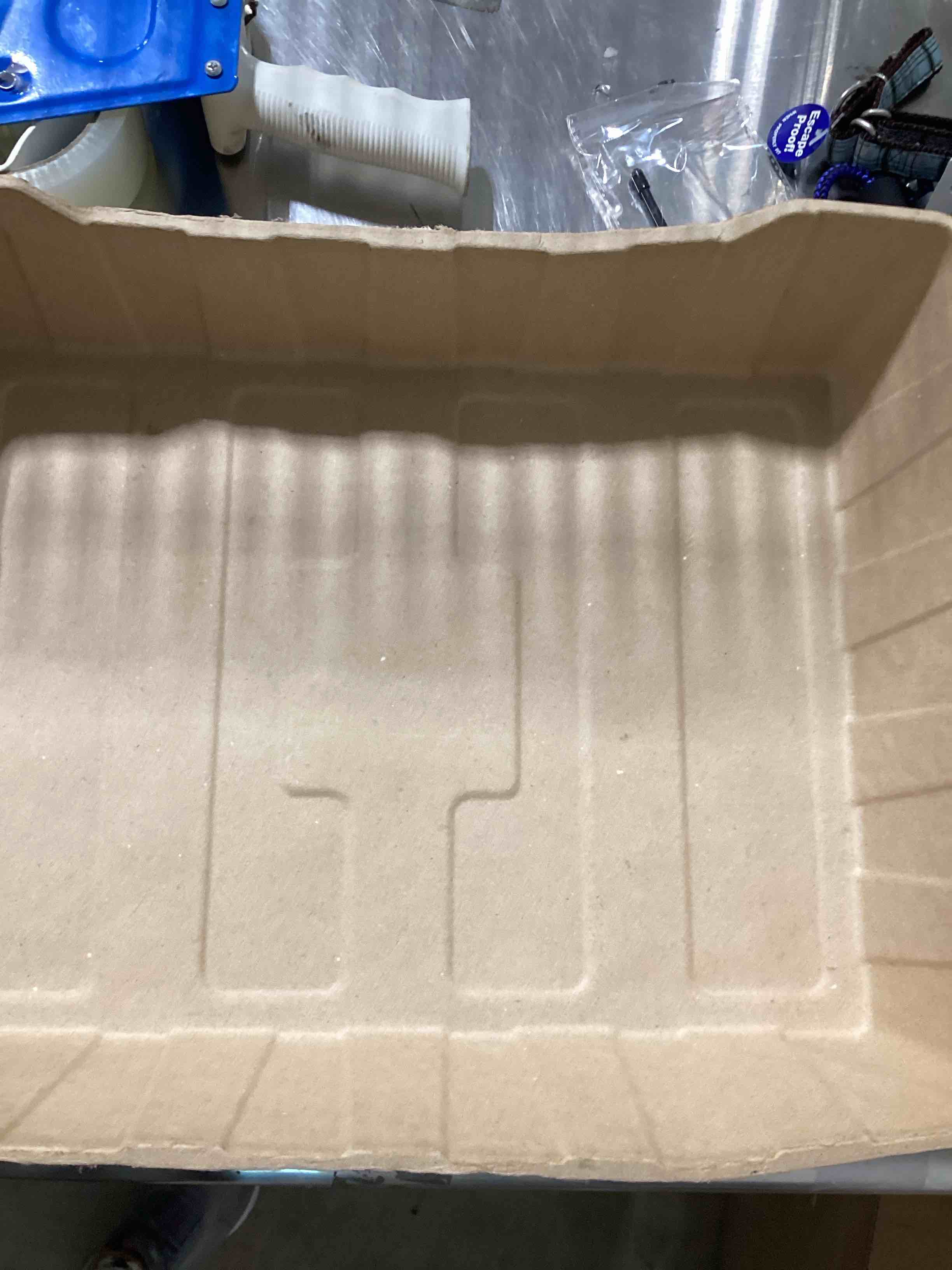 Cardboard litter box 