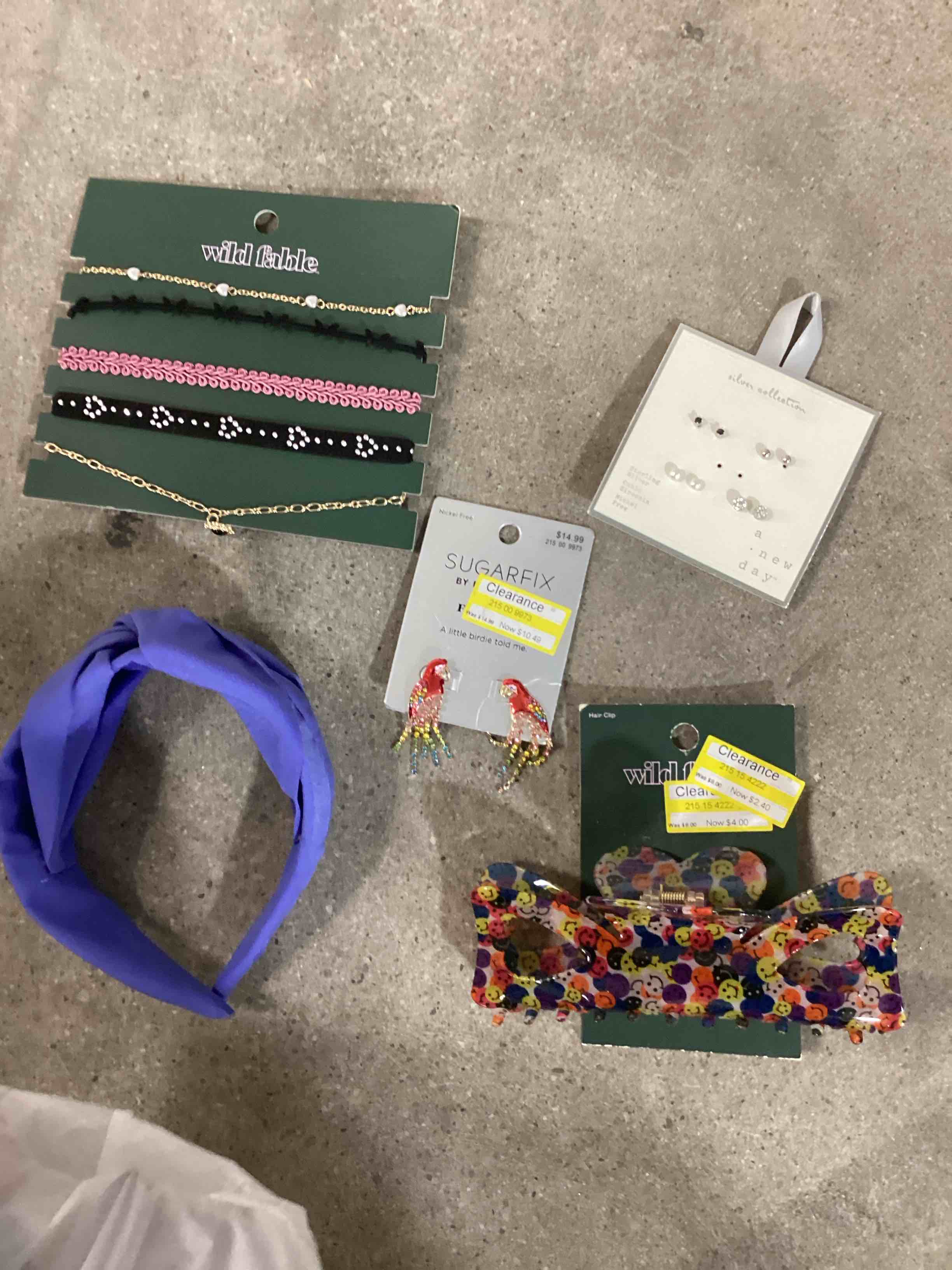 https://s3.amazonaws.com/lotting-images-prod/bidfta/TEA1842858_1755701069860.jpeg