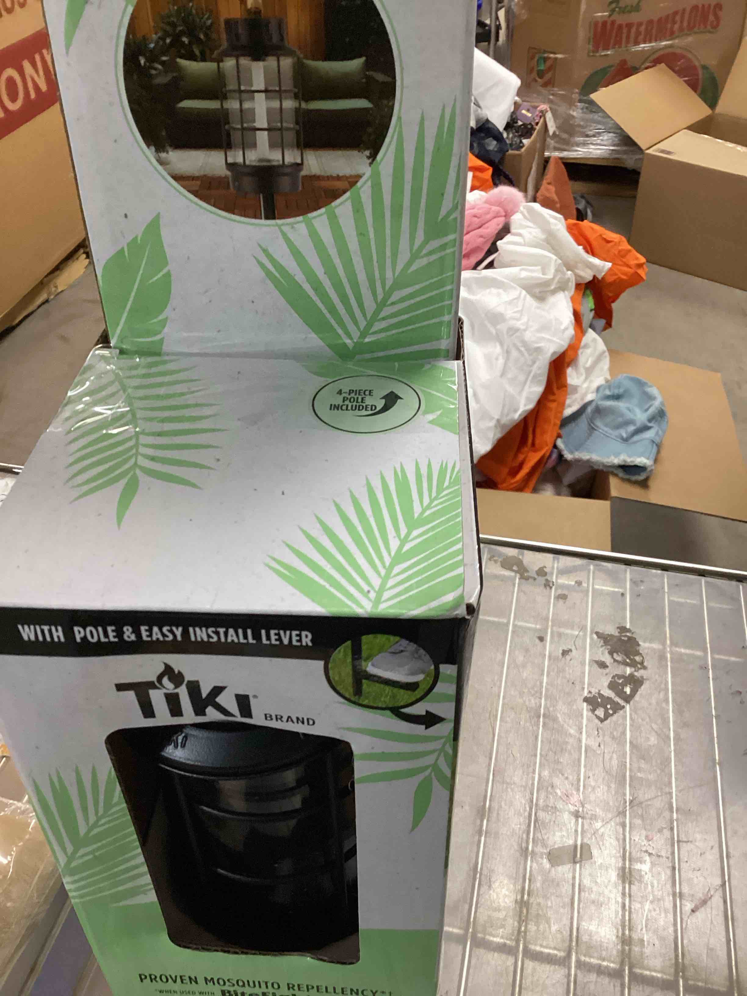https://s3.amazonaws.com/lotting-images-prod/bidfta/TEA1842868_1755699253828.jpeg