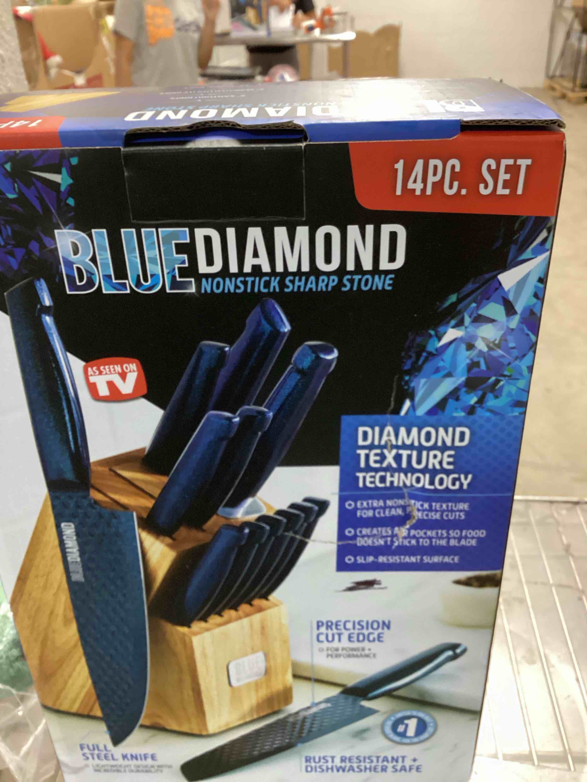 https://s3.amazonaws.com/lotting-images-prod/bidfta/TEA1842875_1755697944866.jpeg
