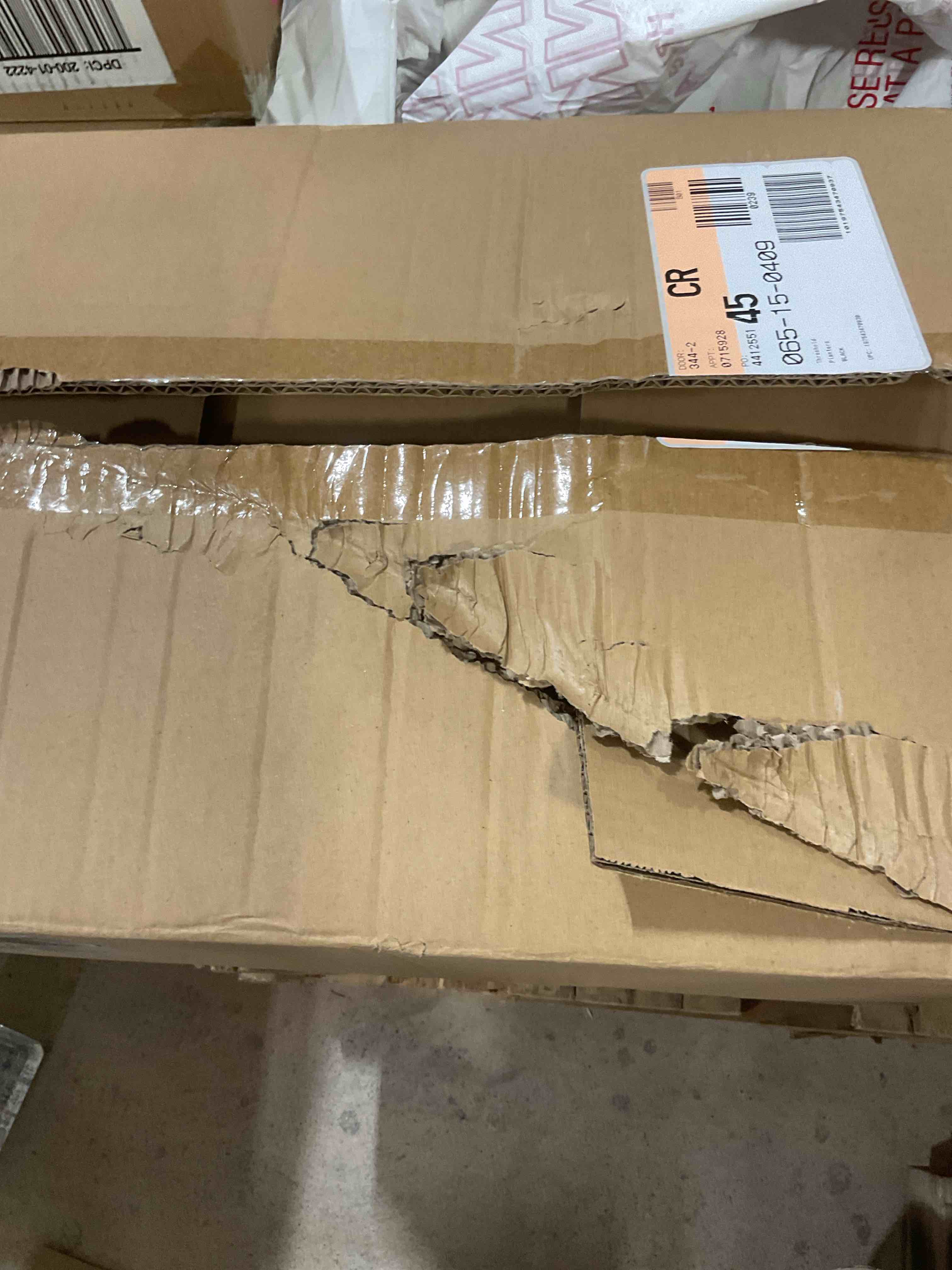 https://s3.amazonaws.com/lotting-images-prod/bidfta/TEA1847302_1744917695266.jpeg