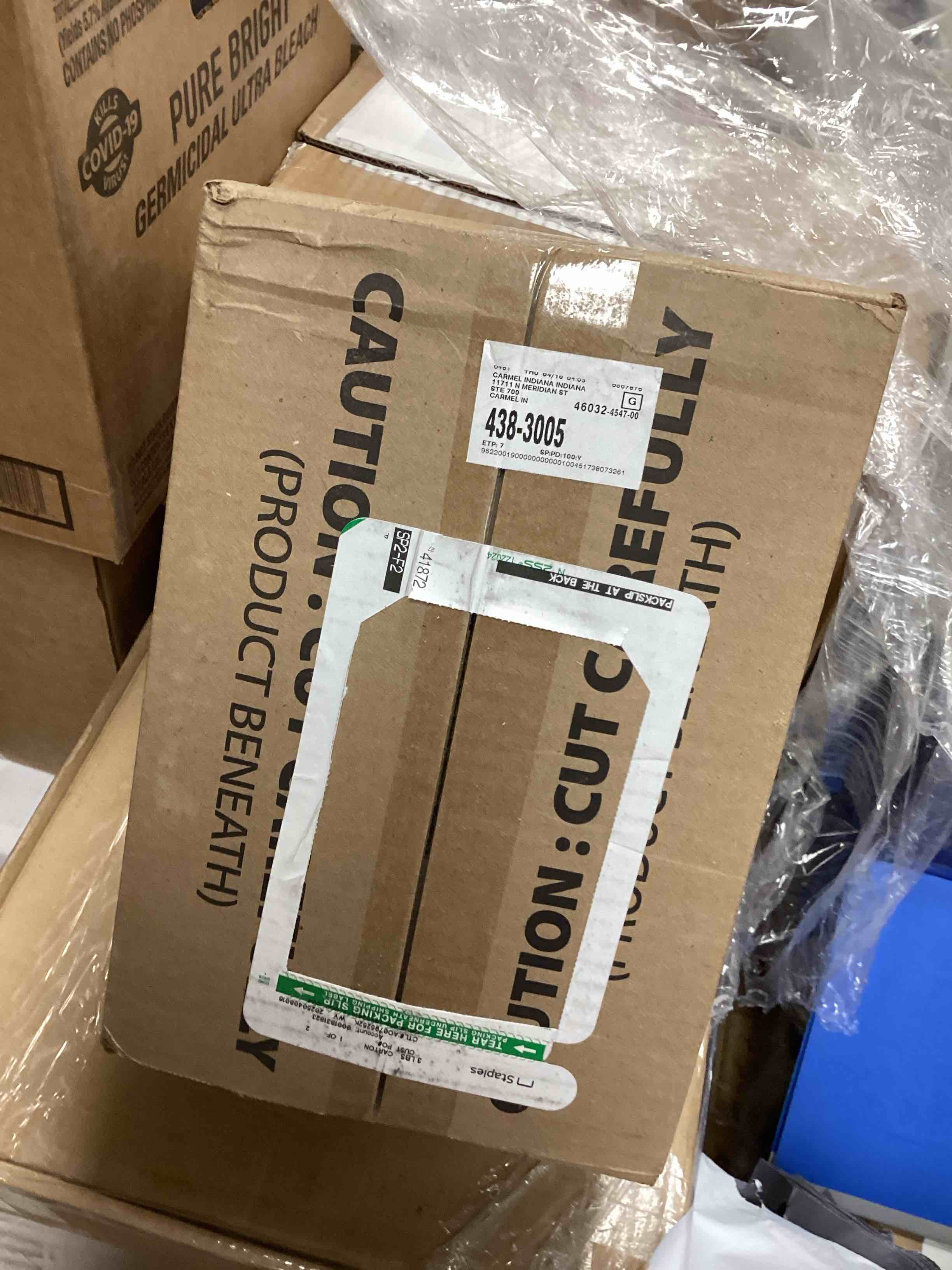 https://s3.amazonaws.com/lotting-images-prod/bidfta/TEA1848029_1746389374643.jpeg
