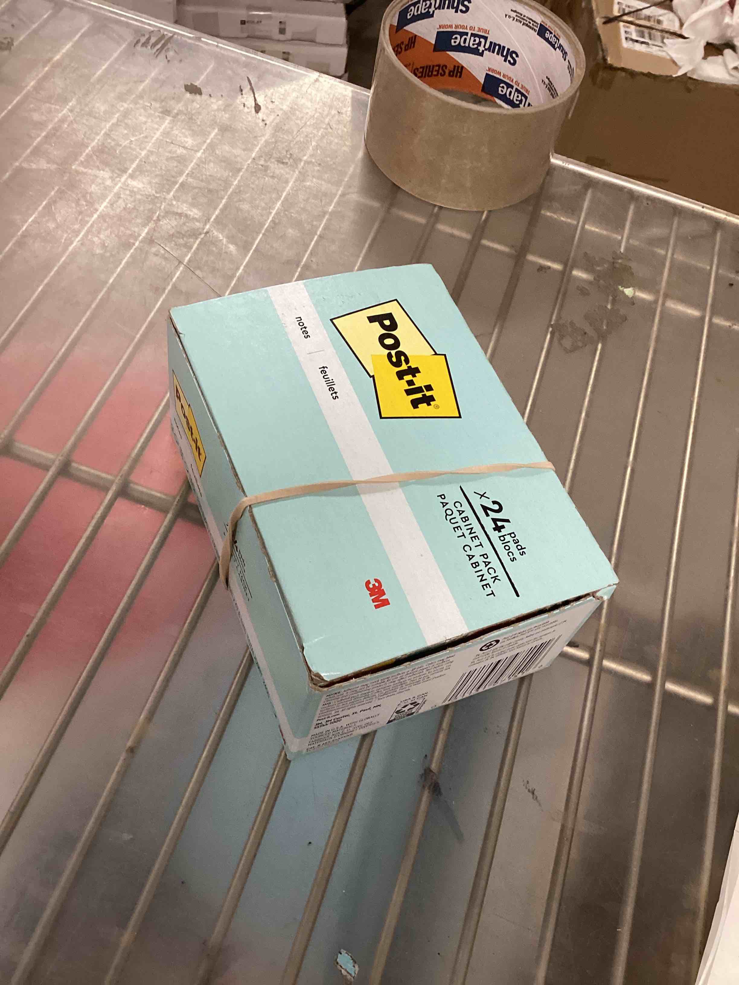 https://s3.amazonaws.com/lotting-images-prod/bidfta/TEA1848077_1746565125929.jpeg