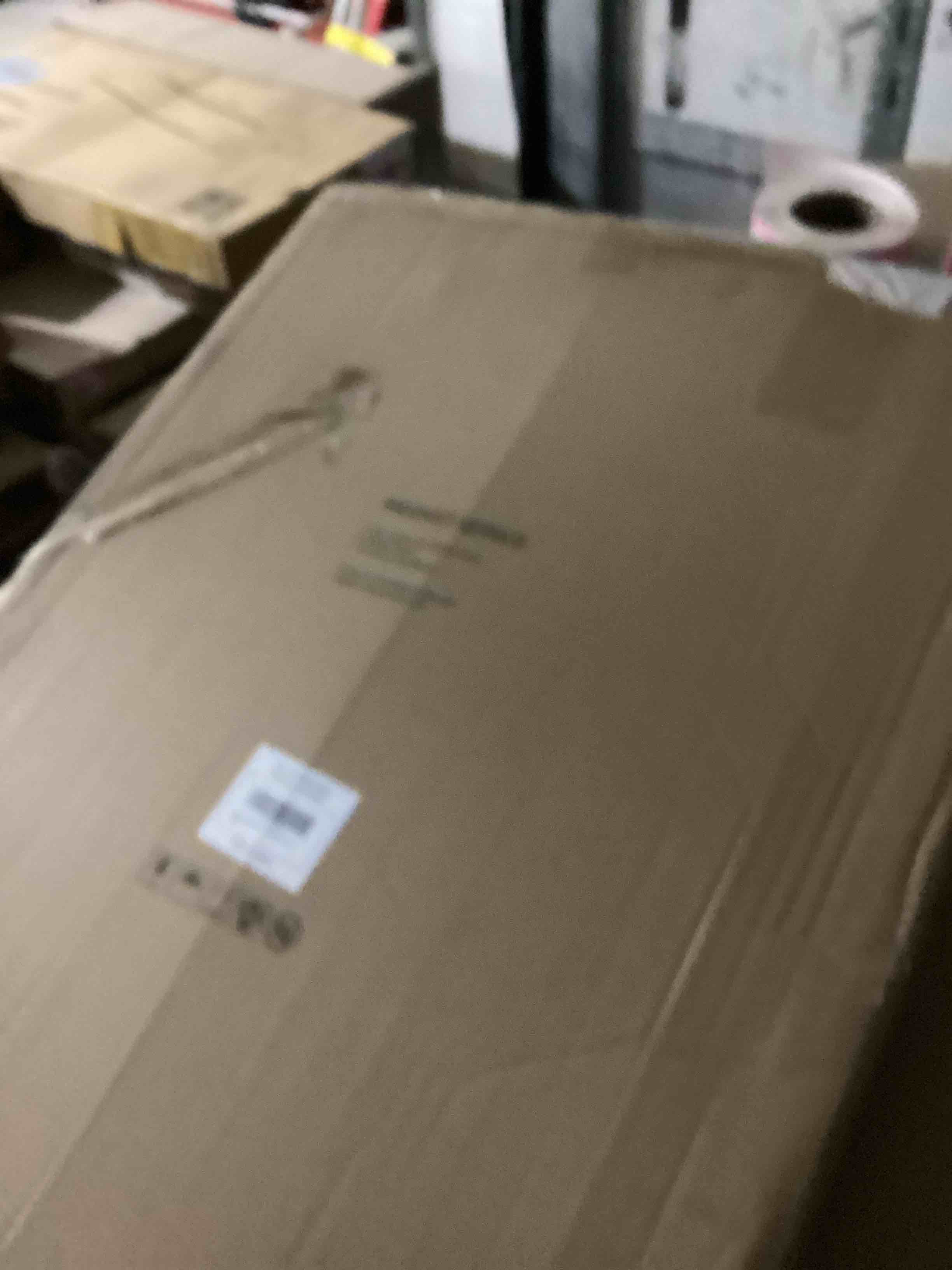 https://s3.amazonaws.com/lotting-images-prod/bidfta/TEA1848336_1746886802579.jpeg