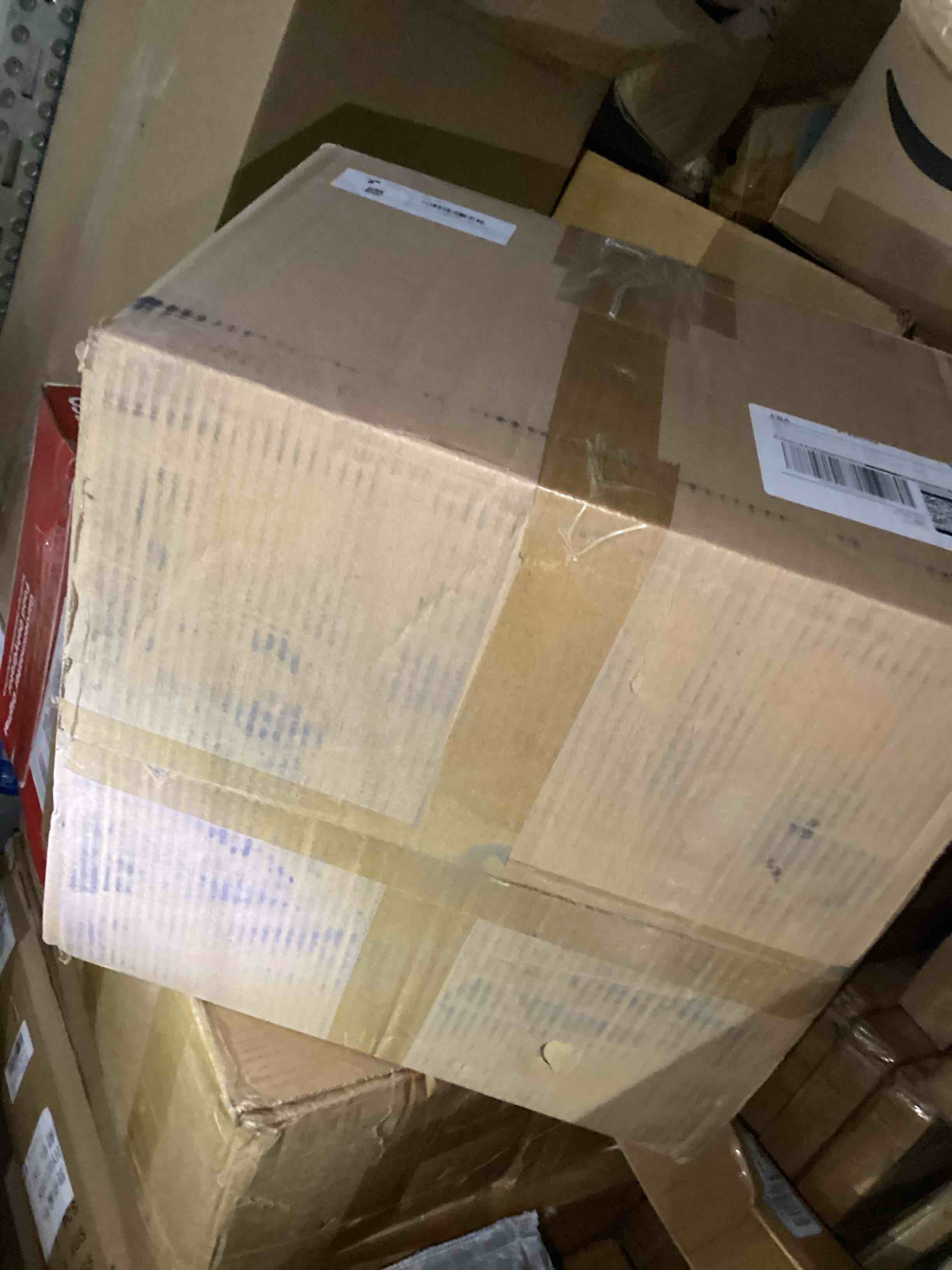 https://s3.amazonaws.com/lotting-images-prod/bidfta/TEA1848350_1746889363020.jpeg