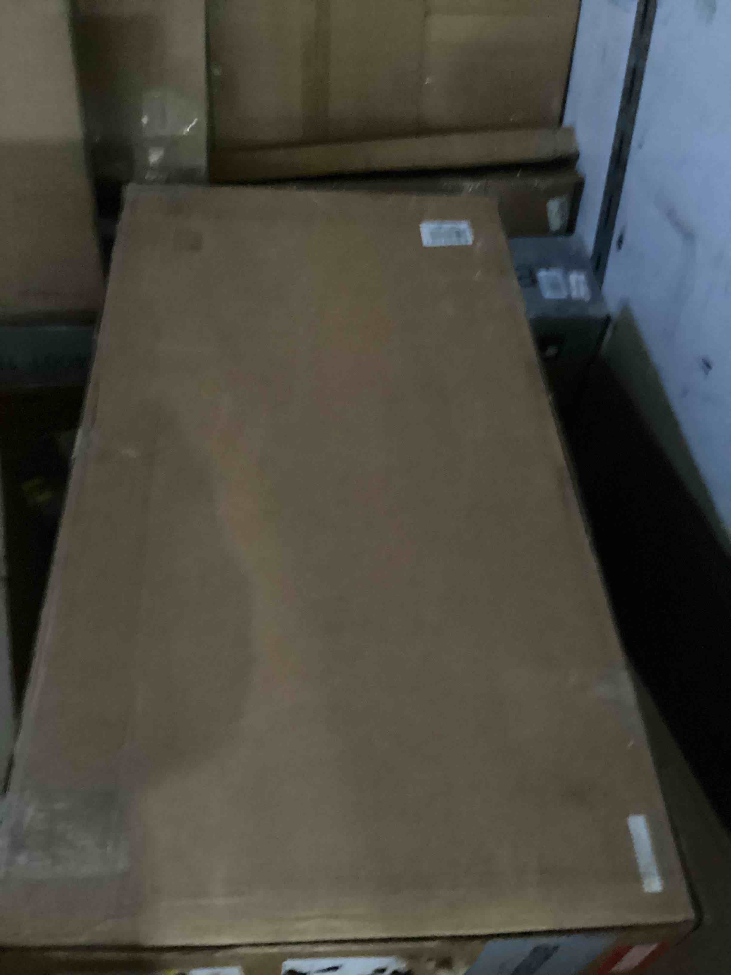 https://s3.amazonaws.com/lotting-images-prod/bidfta/TEA1848352_1746889583492.jpeg