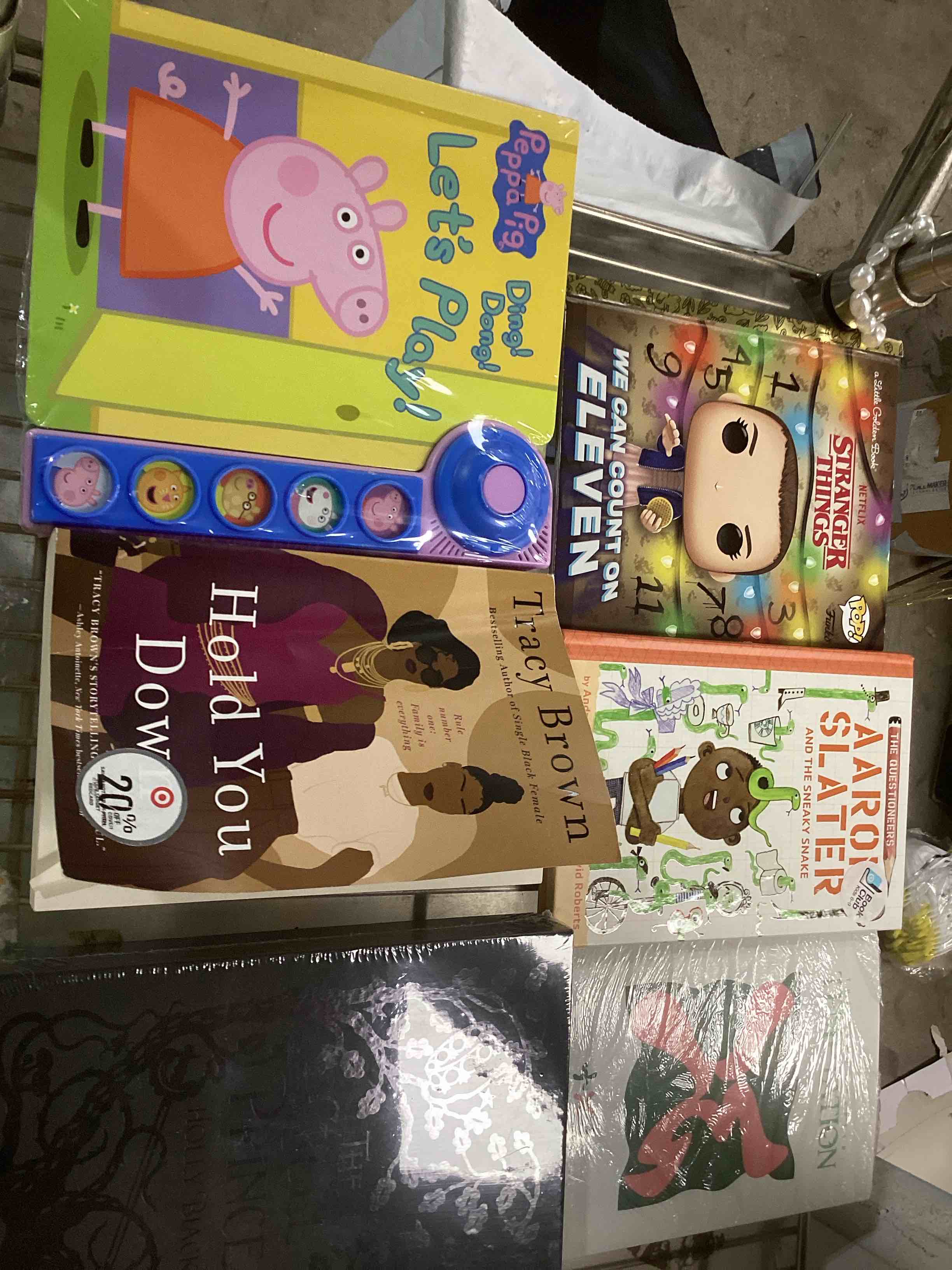 Assorted items 
