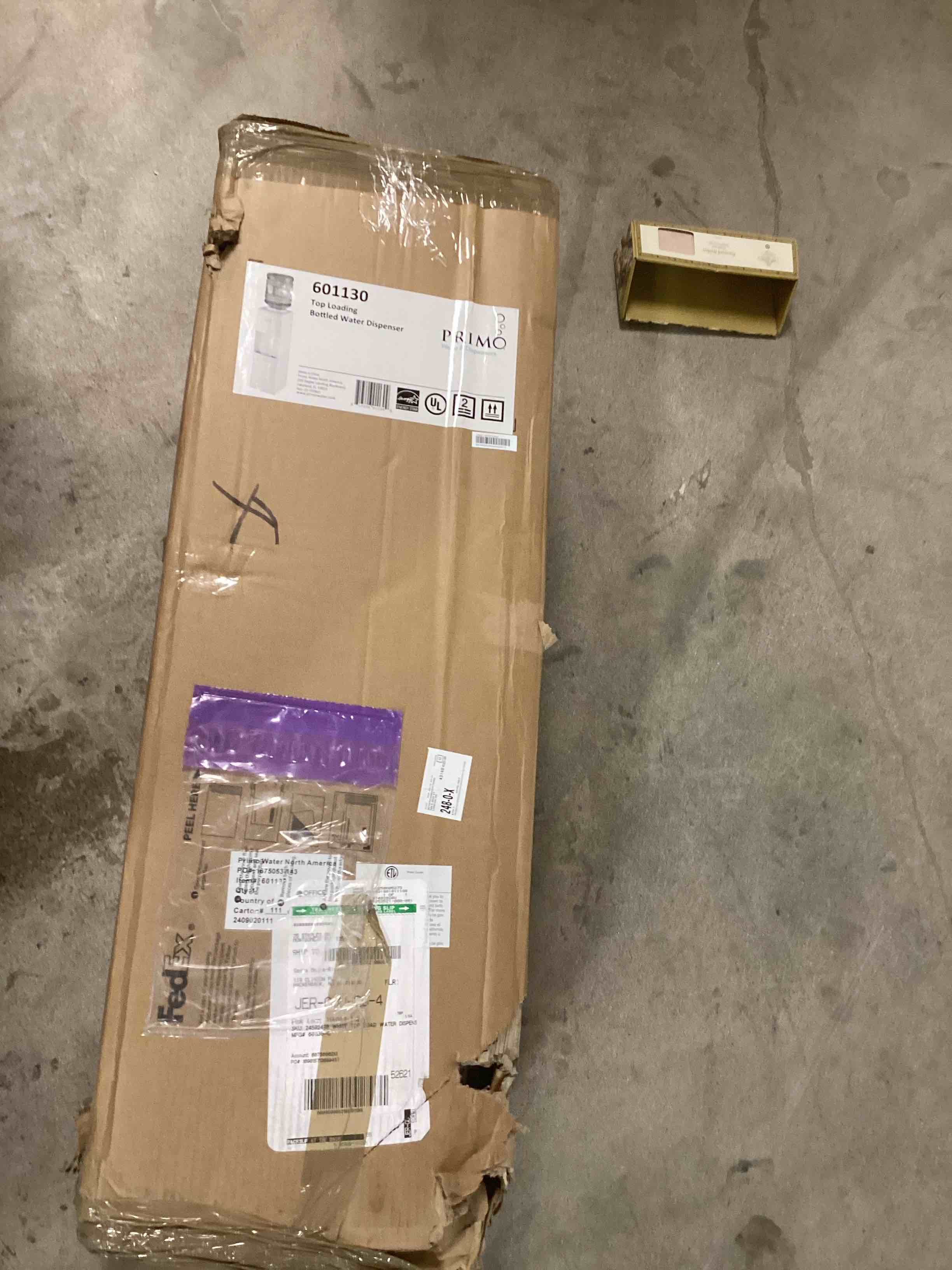 https://s3.amazonaws.com/lotting-images-prod/bidfta/TEA1848811_1755787174000.jpeg