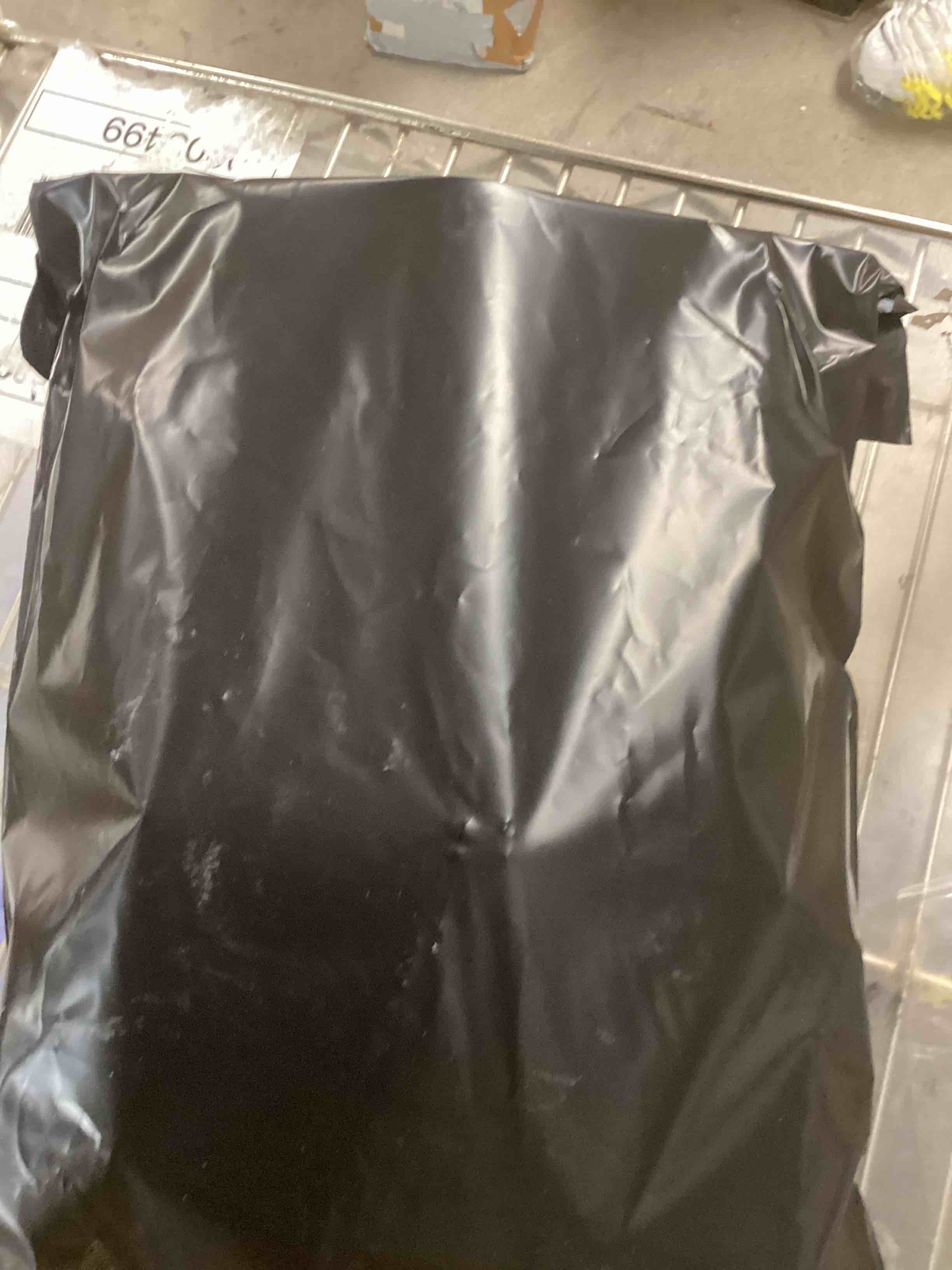 https://s3.amazonaws.com/lotting-images-prod/bidfta/TEA1848815_1755786730895.jpeg