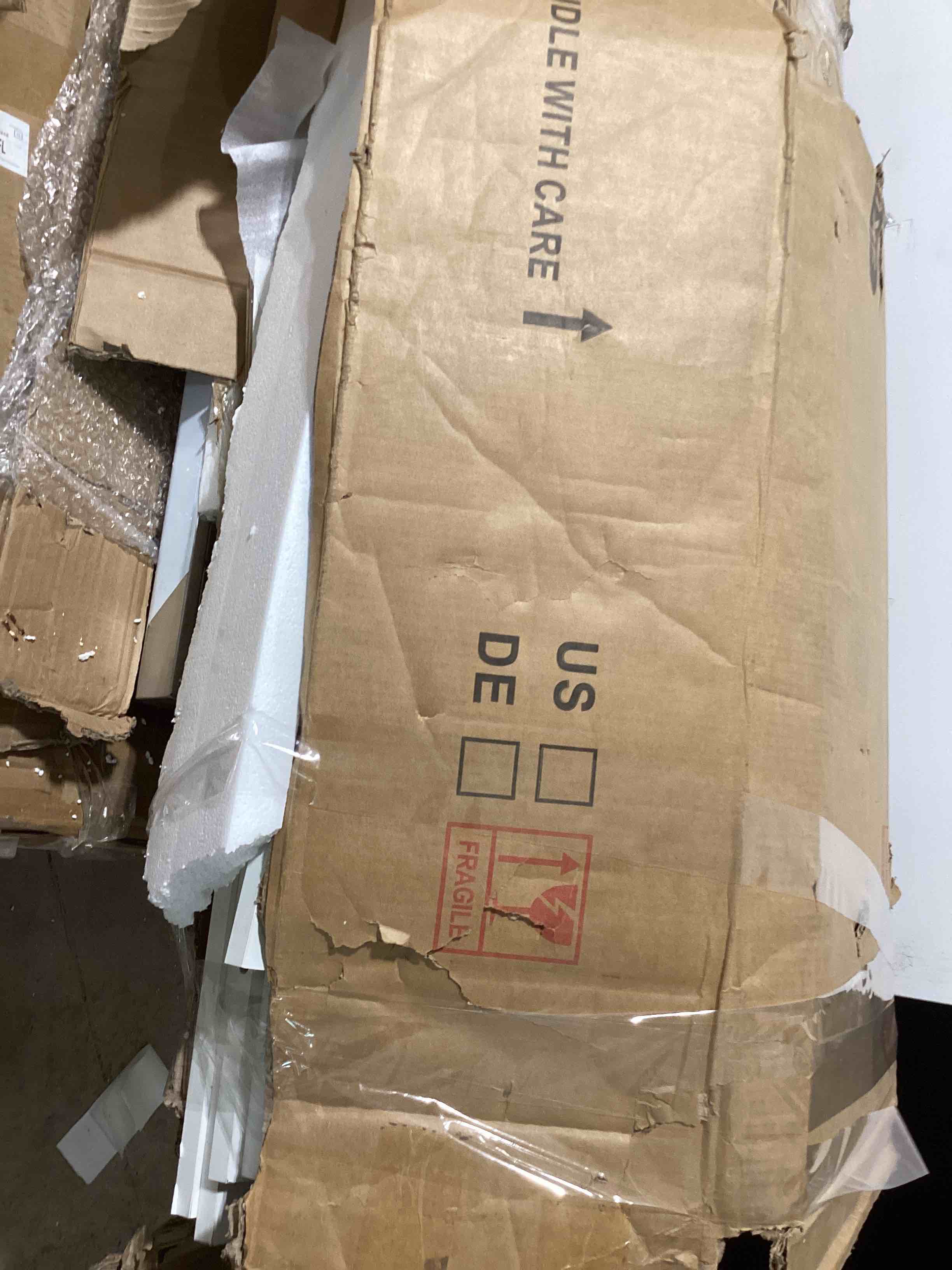 https://s3.amazonaws.com/lotting-images-prod/bidfta/TEA1849461_1741966248325.jpeg