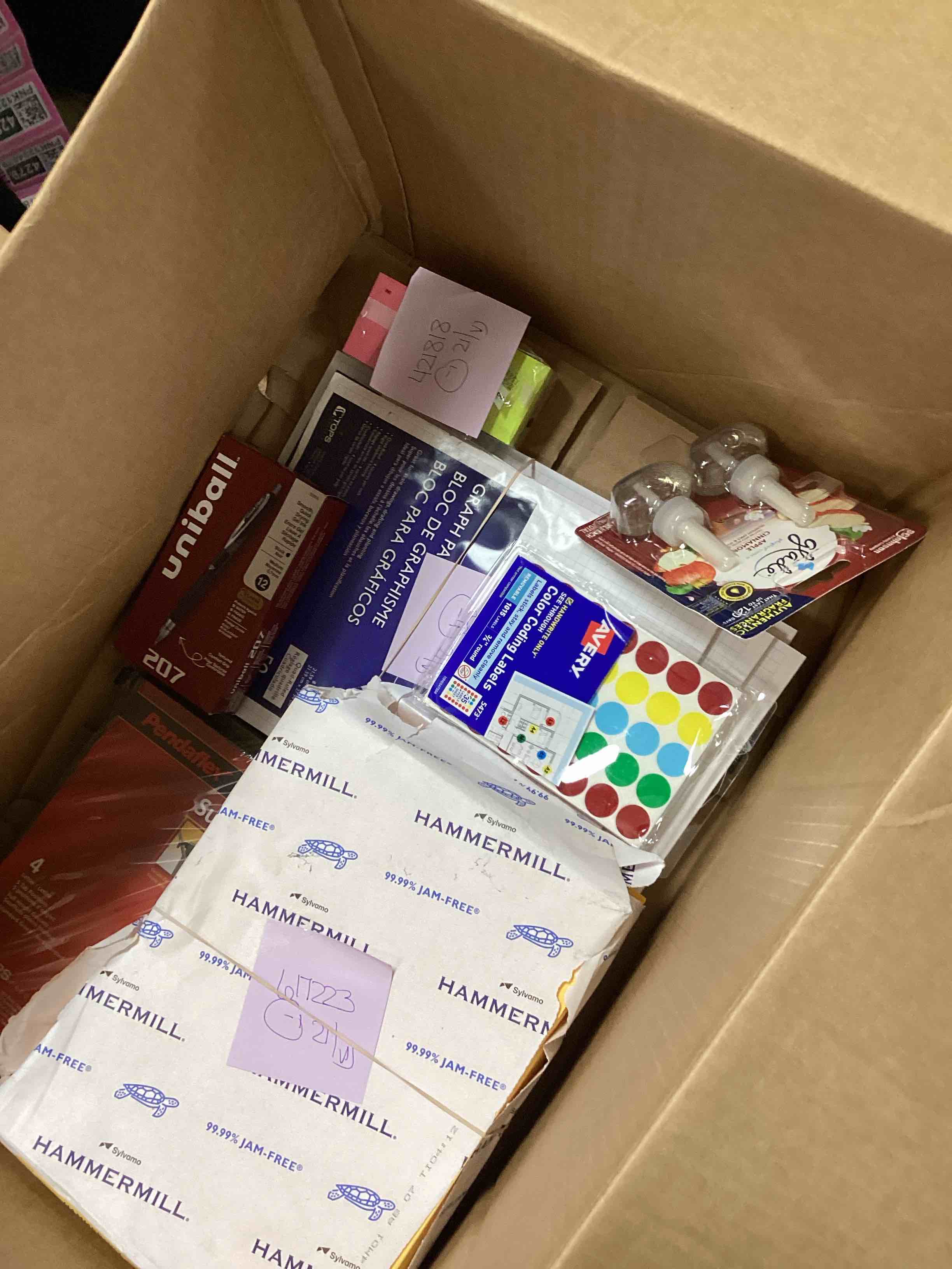 https://s3.amazonaws.com/lotting-images-prod/bidfta/TEA1851057_1746301954871.jpeg