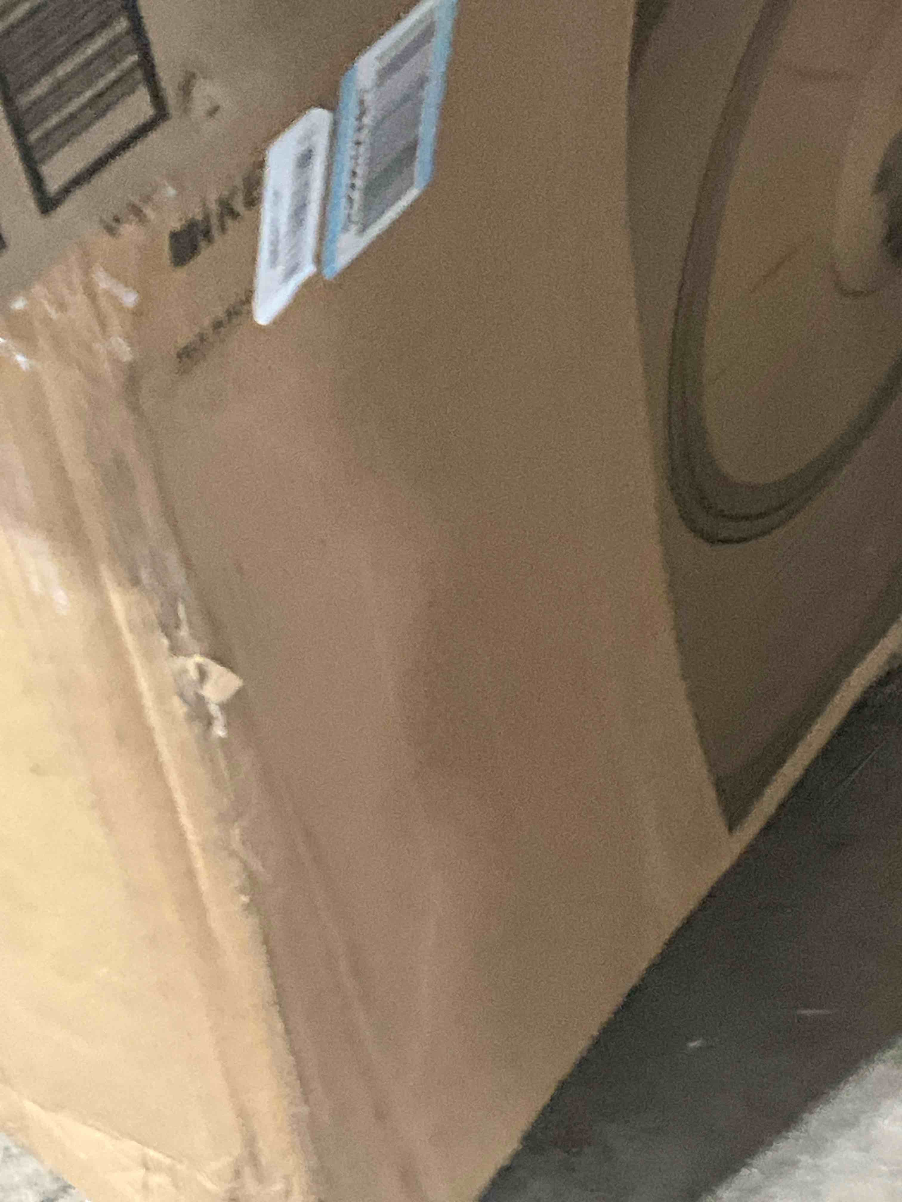 https://s3.amazonaws.com/lotting-images-prod/bidfta/TEA1851748_1760731238865.jpeg