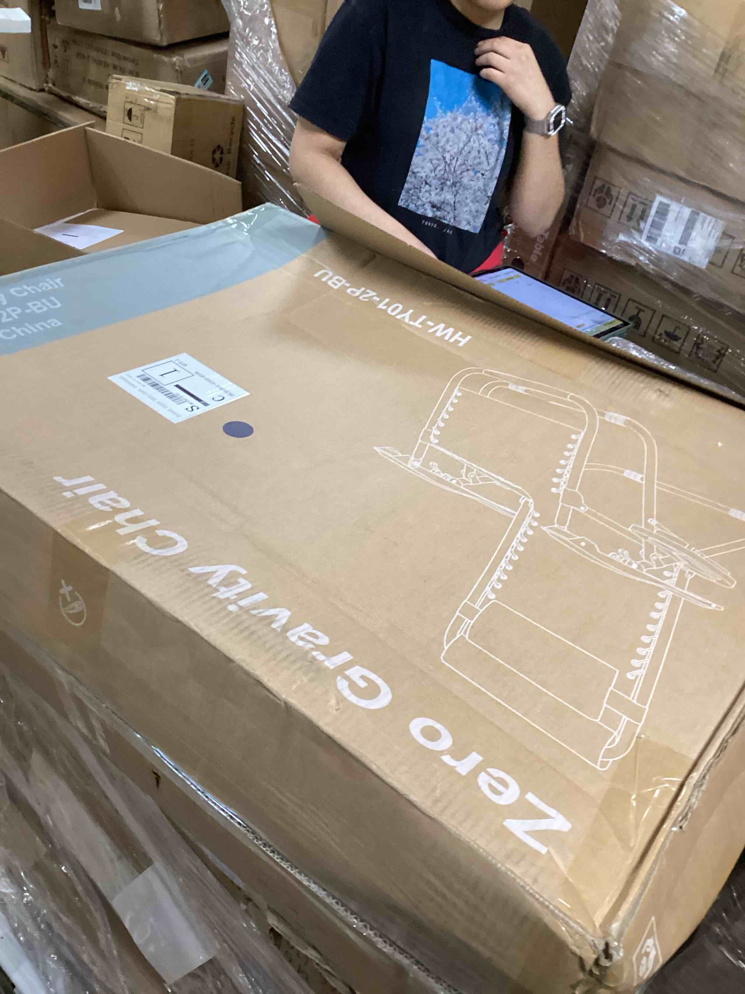 https://s3.amazonaws.com/lotting-images-prod/bidfta/TEA1852612_1738967348892.jpeg