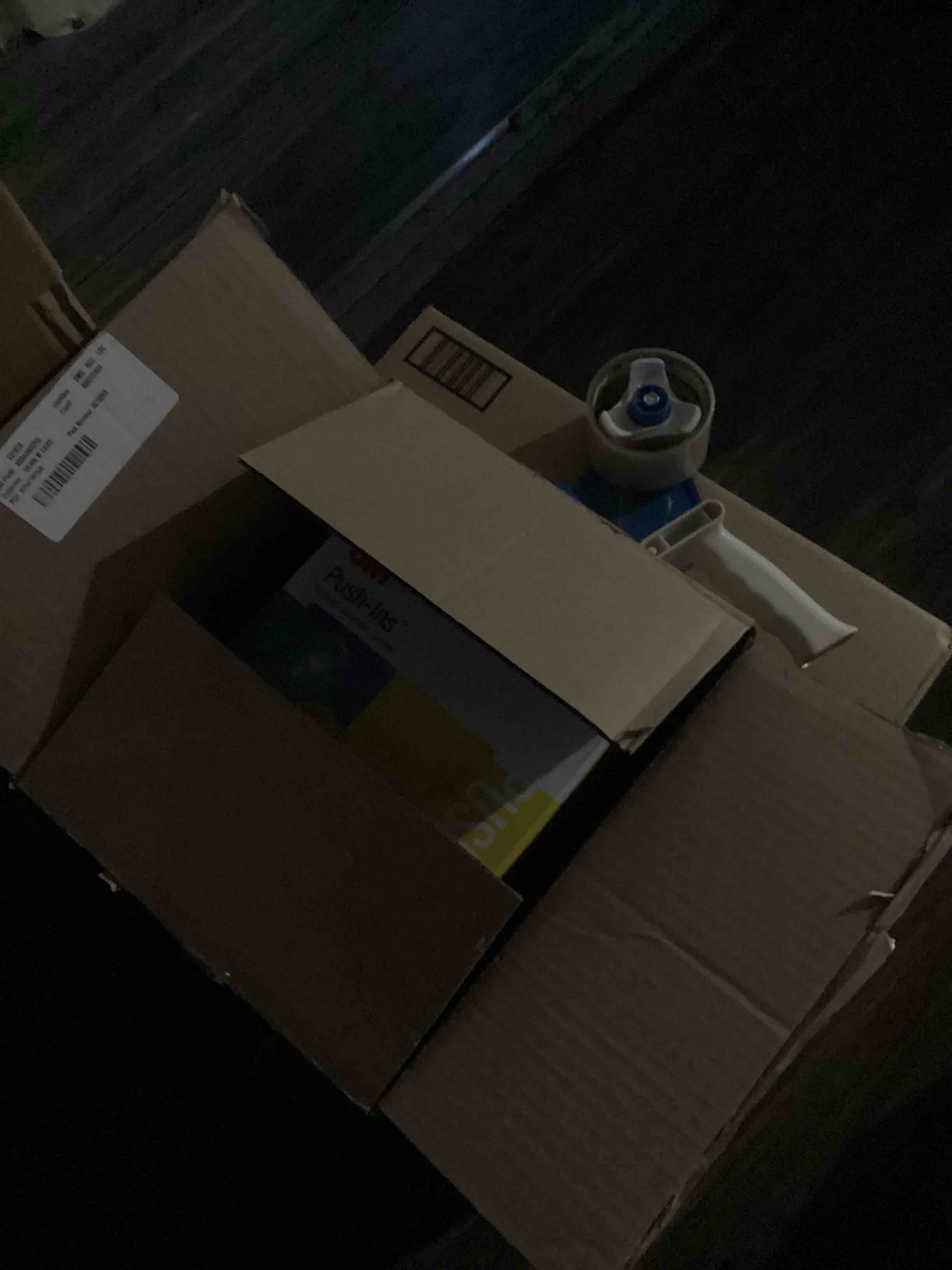 https://s3.amazonaws.com/lotting-images-prod/bidfta/TEA1852899_1740753830007.jpeg