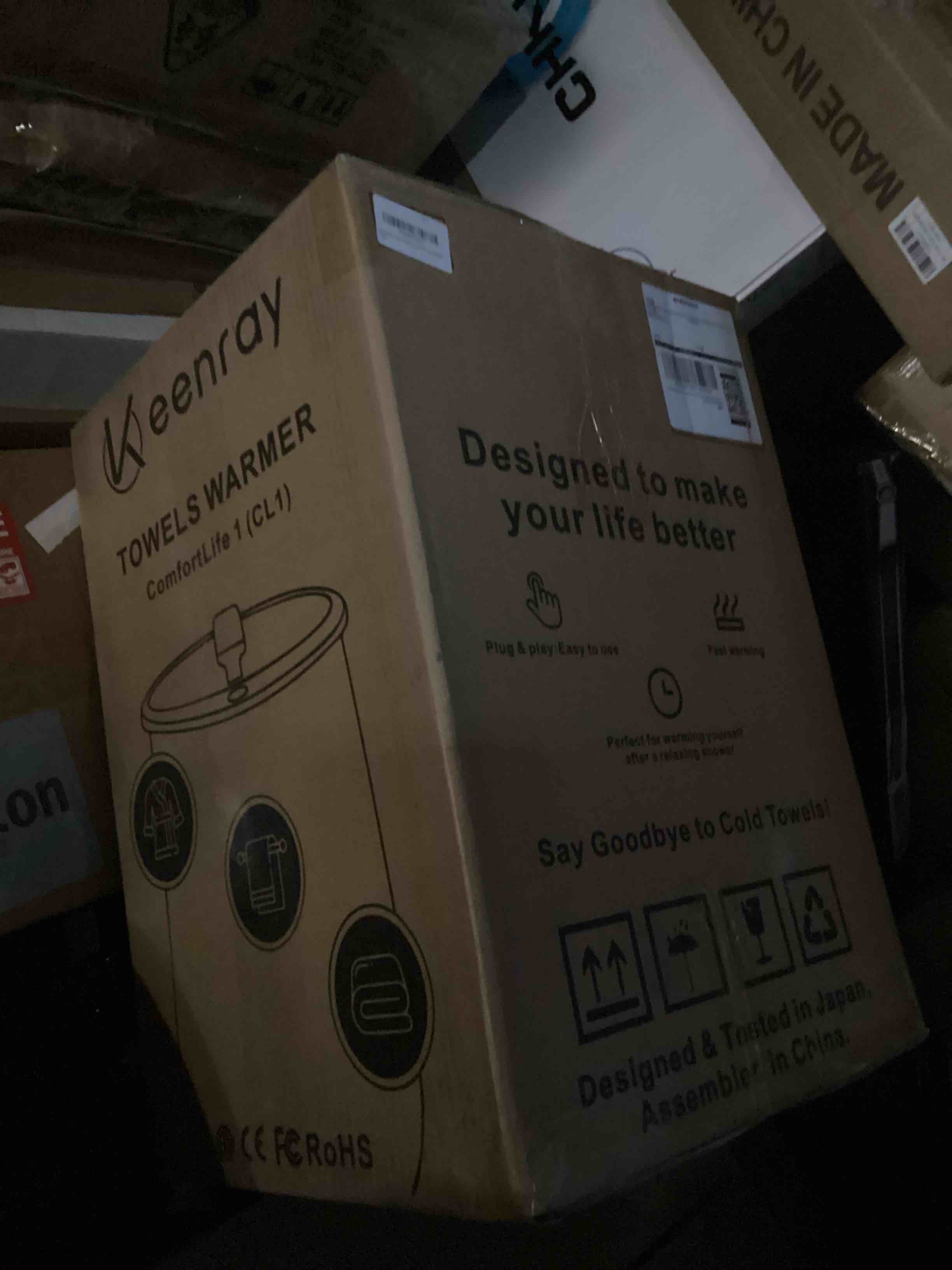 https://s3.amazonaws.com/lotting-images-prod/bidfta/TEA1852942_1740764617469.jpeg