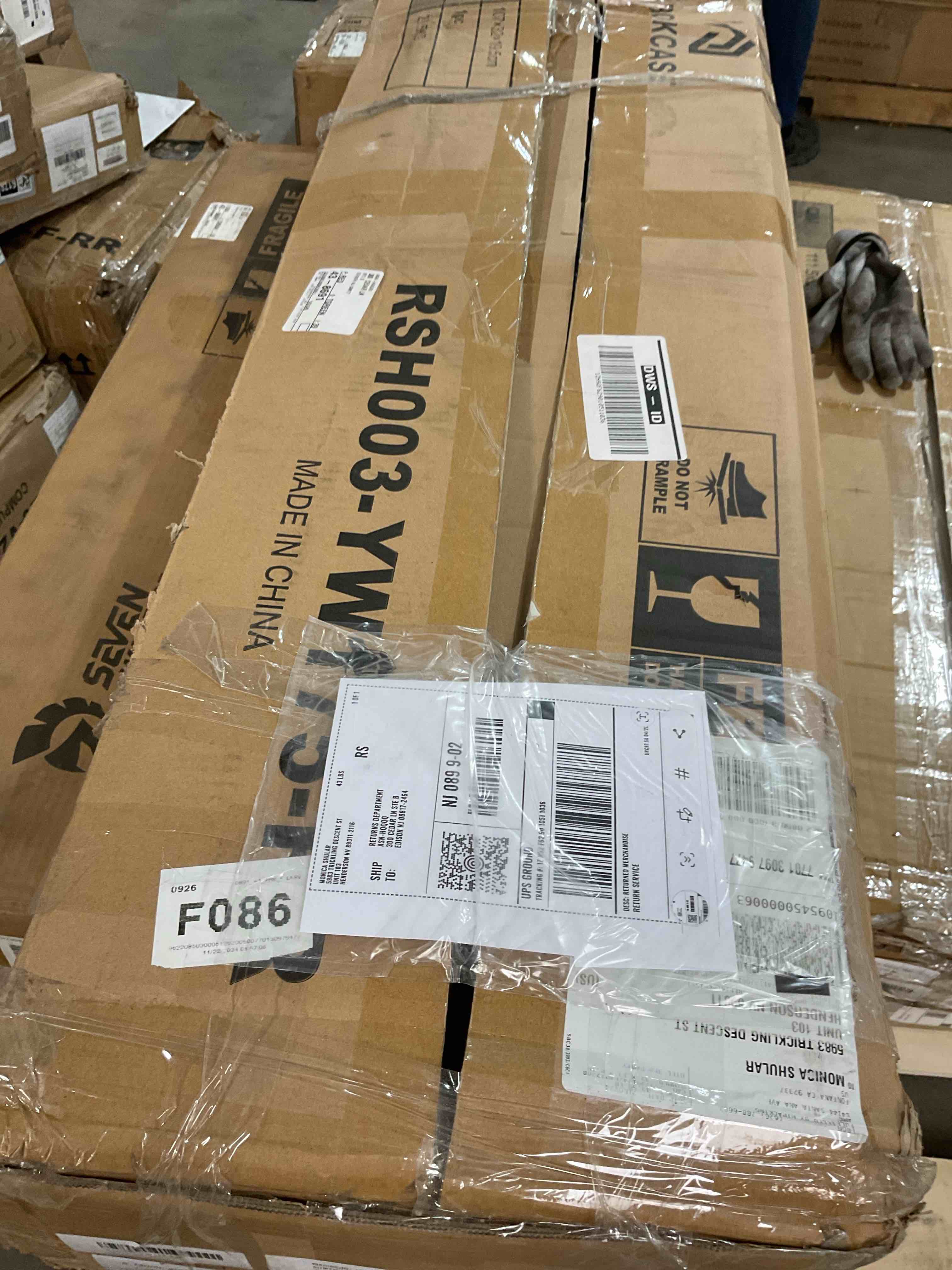 https://s3.amazonaws.com/lotting-images-prod/bidfta/TEA1854308_1744301631086.jpeg