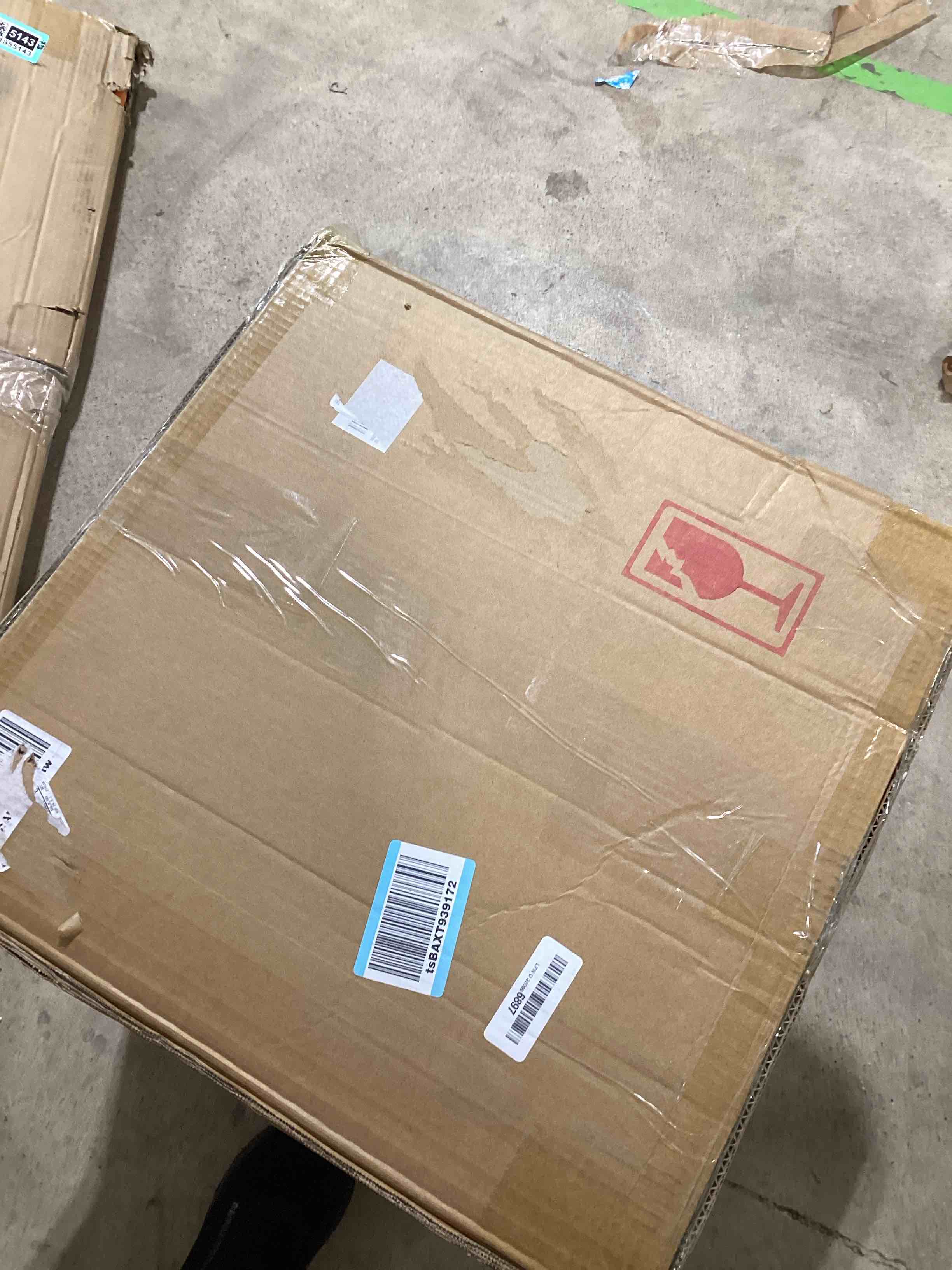 https://s3.amazonaws.com/lotting-images-prod/bidfta/TEA1855145_1735667851027.jpeg