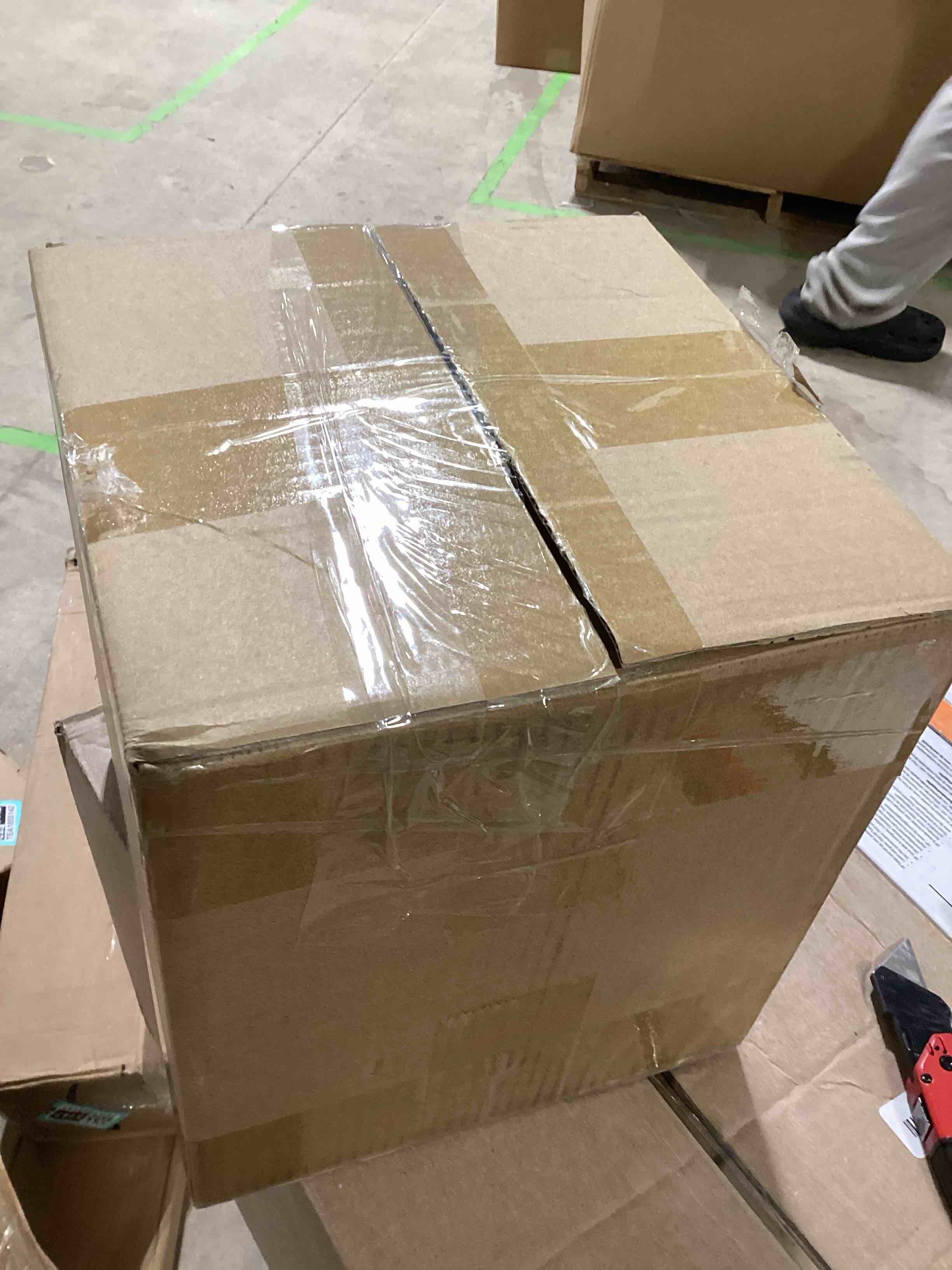 https://s3.amazonaws.com/lotting-images-prod/bidfta/TEA1855153_1735668332493.jpeg
