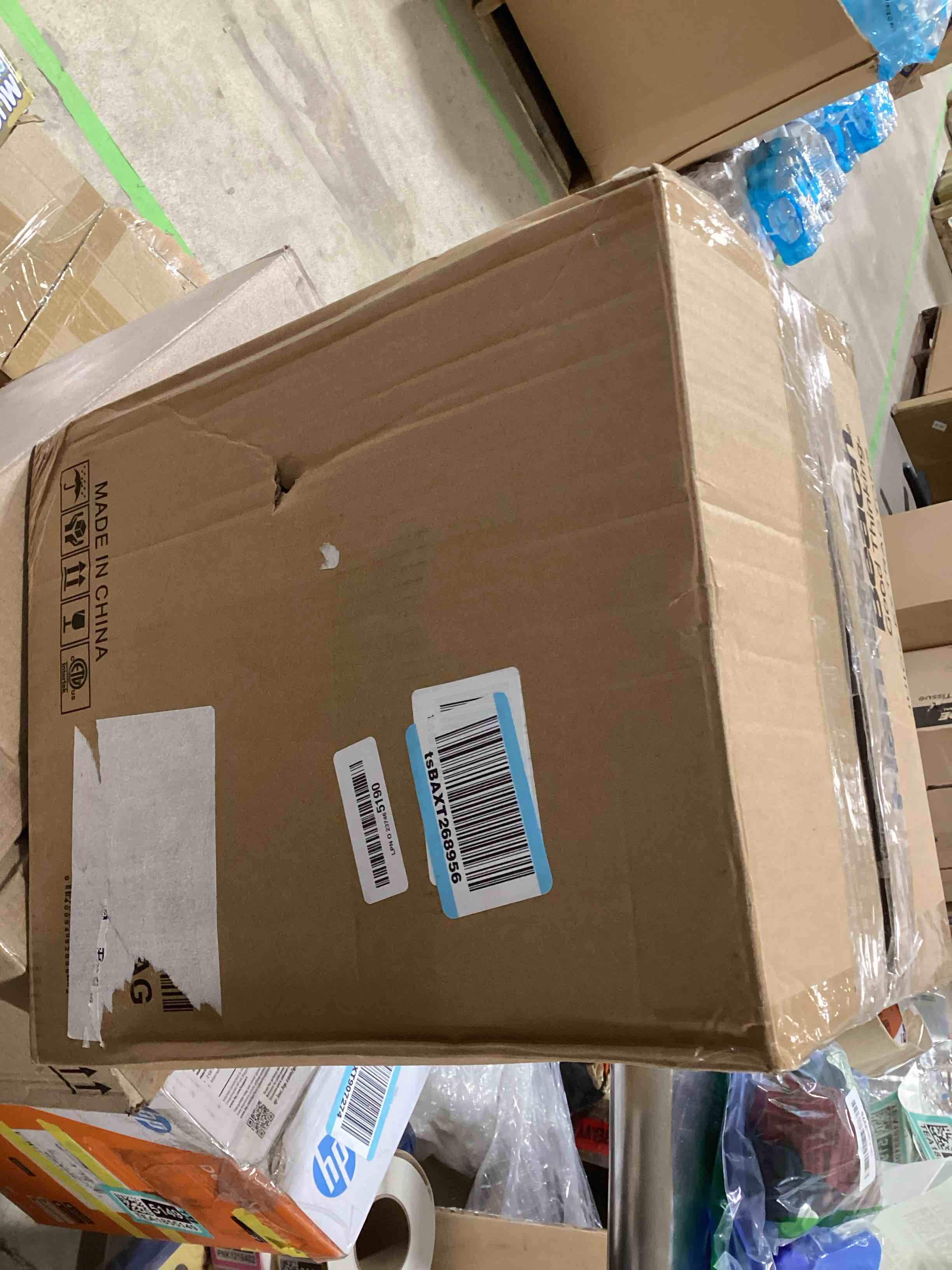 https://s3.amazonaws.com/lotting-images-prod/bidfta/TEA1855181_1735669045468.jpeg