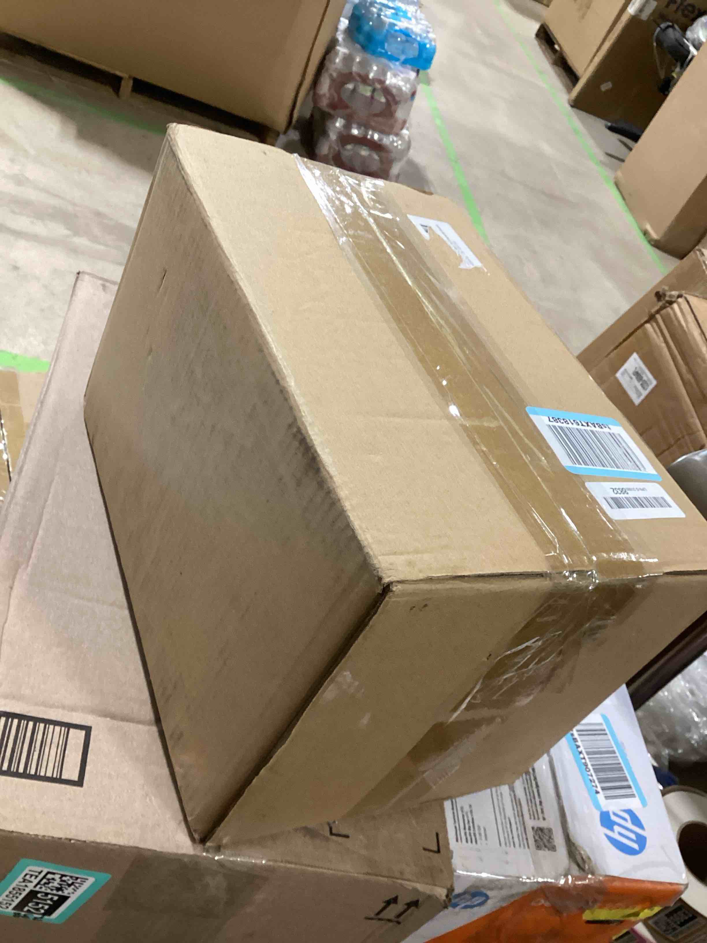 https://s3.amazonaws.com/lotting-images-prod/bidfta/TEA1855183_1735669195939.jpeg