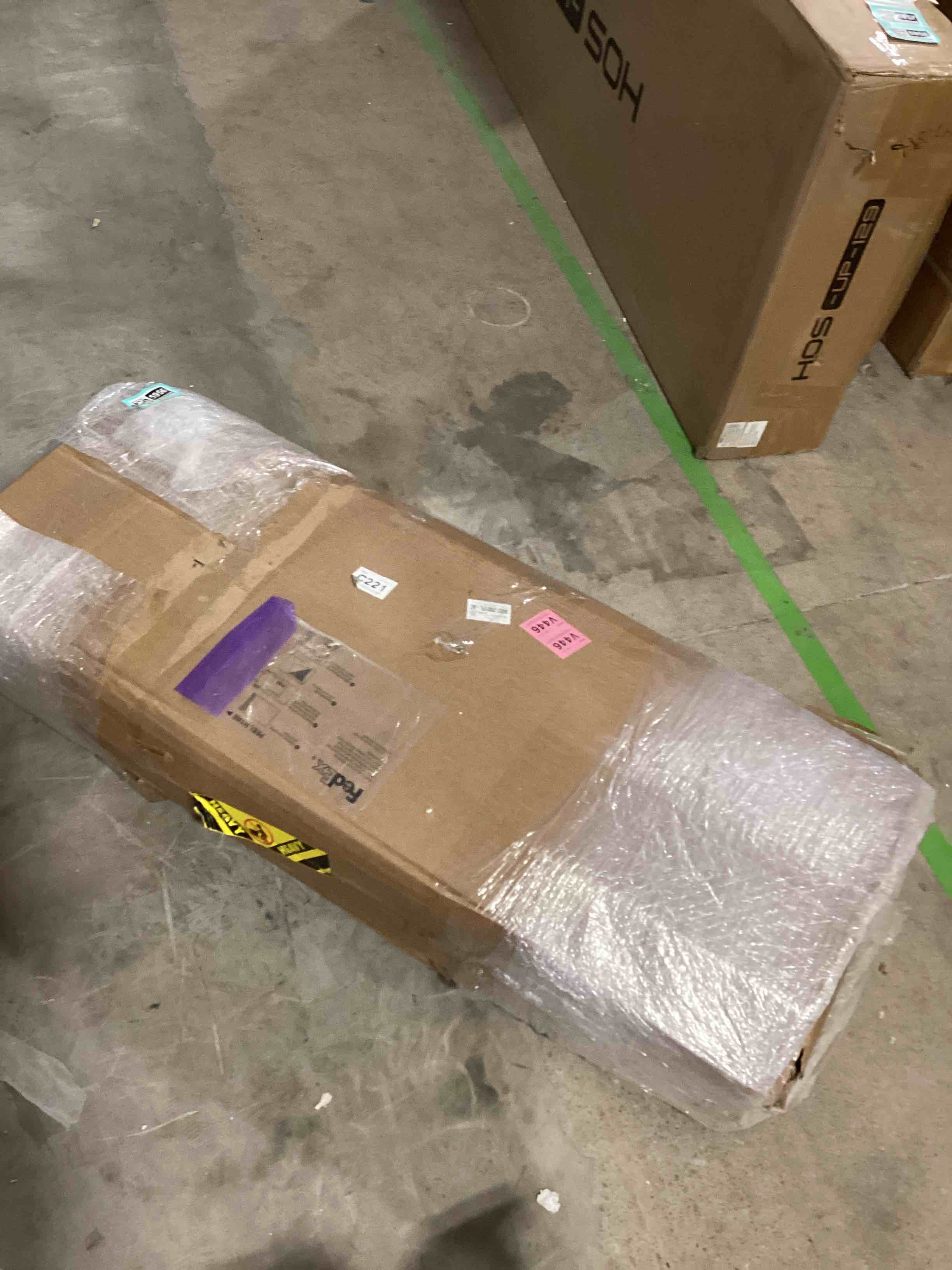 https://s3.amazonaws.com/lotting-images-prod/bidfta/TEA1855956_1738014970392.jpeg