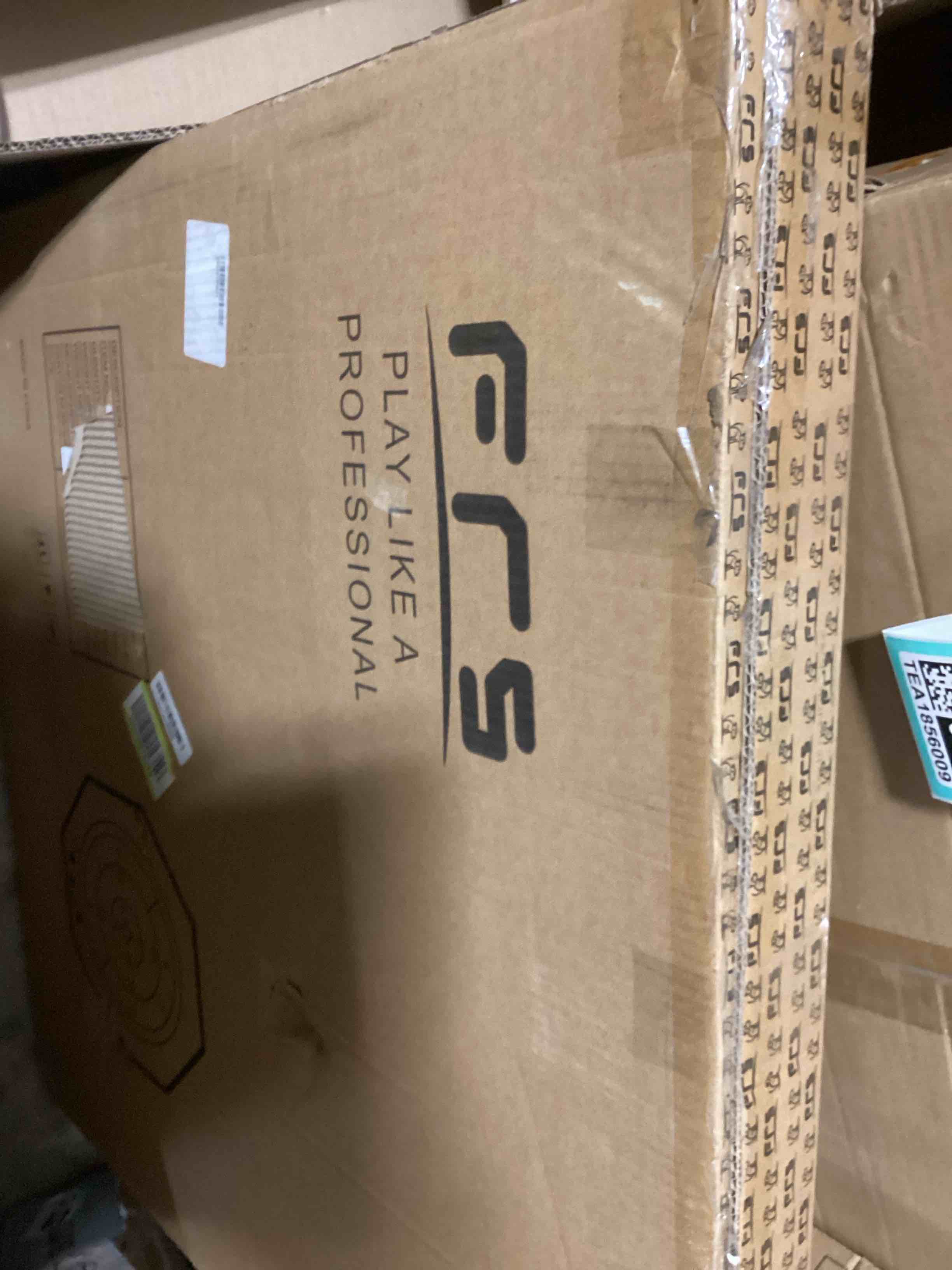 https://s3.amazonaws.com/lotting-images-prod/bidfta/TEA1856002_1738683989070.jpeg