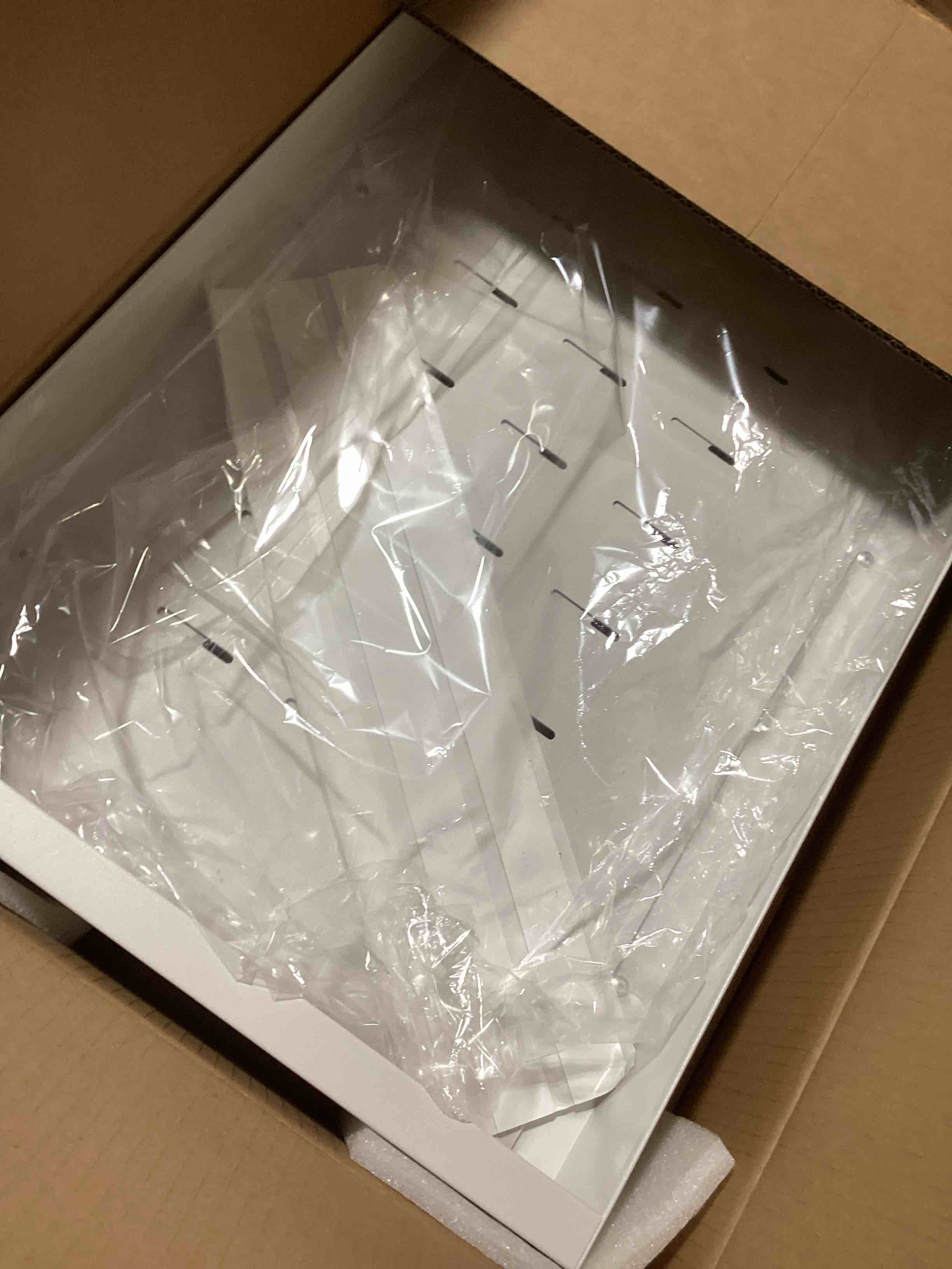 https://s3.amazonaws.com/lotting-images-prod/bidfta/TEA1856004_1738684207129.jpeg