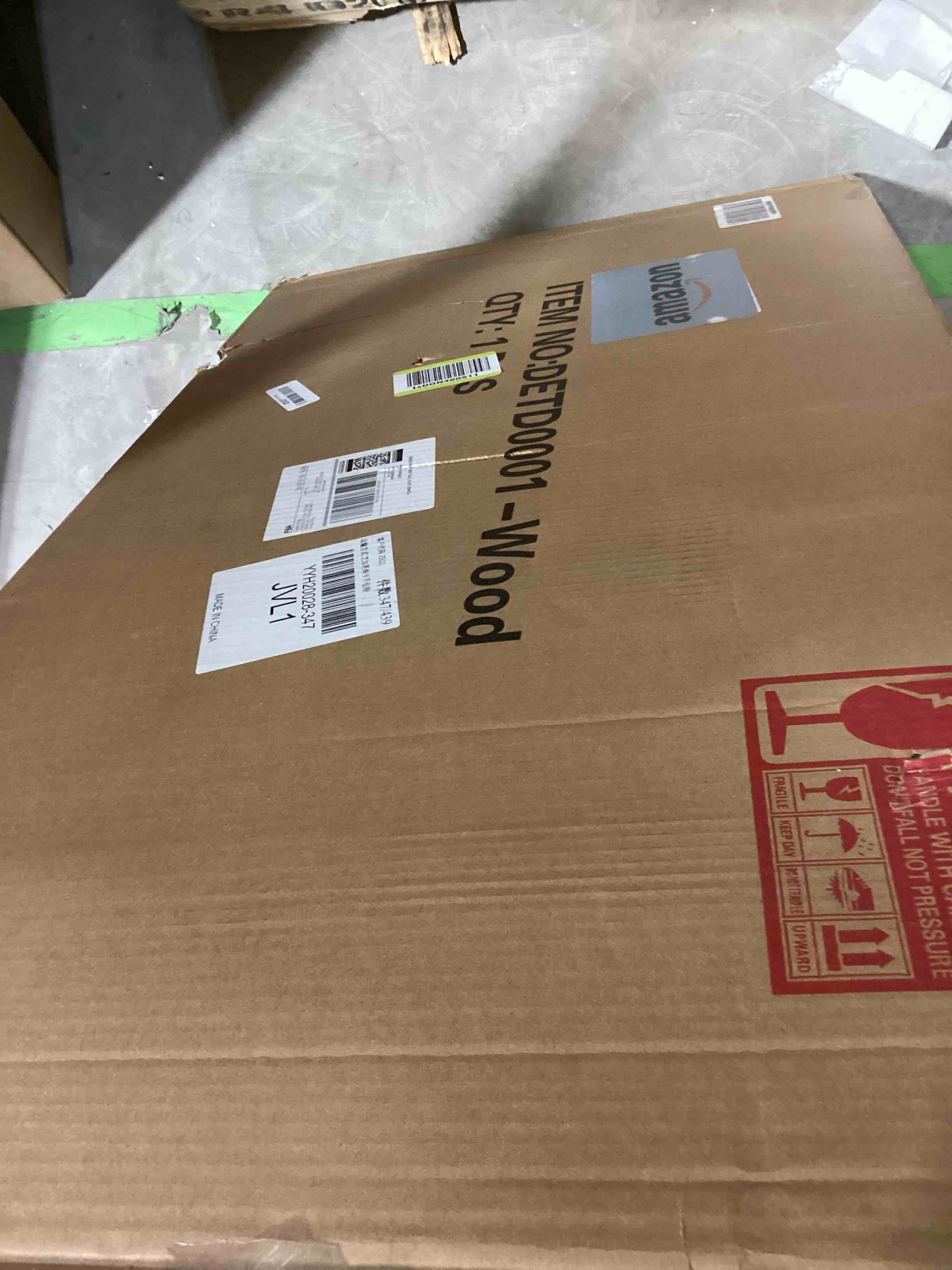 https://s3.amazonaws.com/lotting-images-prod/bidfta/TEA1856012_1738686232603.jpeg