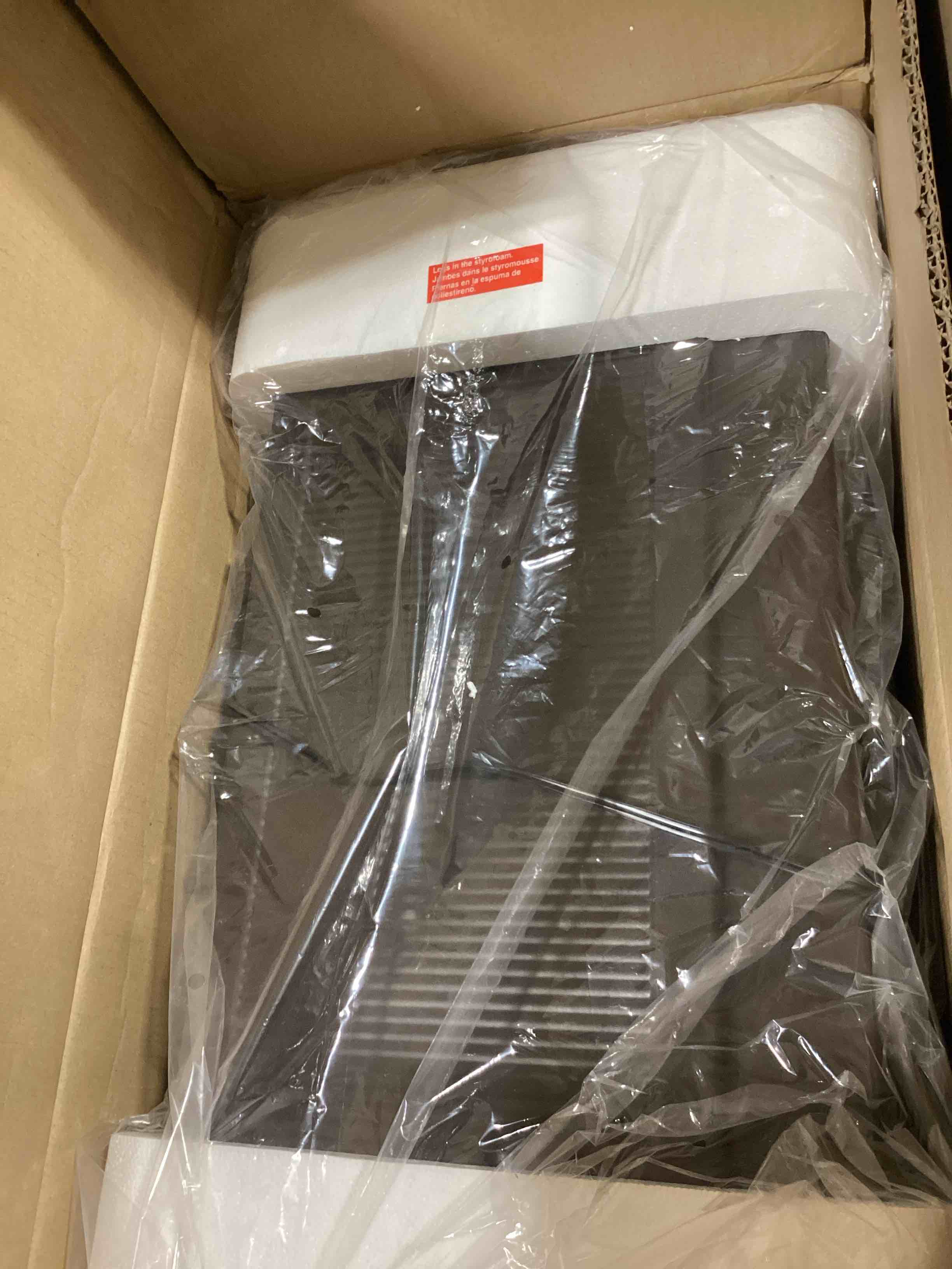 https://s3.amazonaws.com/lotting-images-prod/bidfta/TEA1856331_1739375357747.jpeg