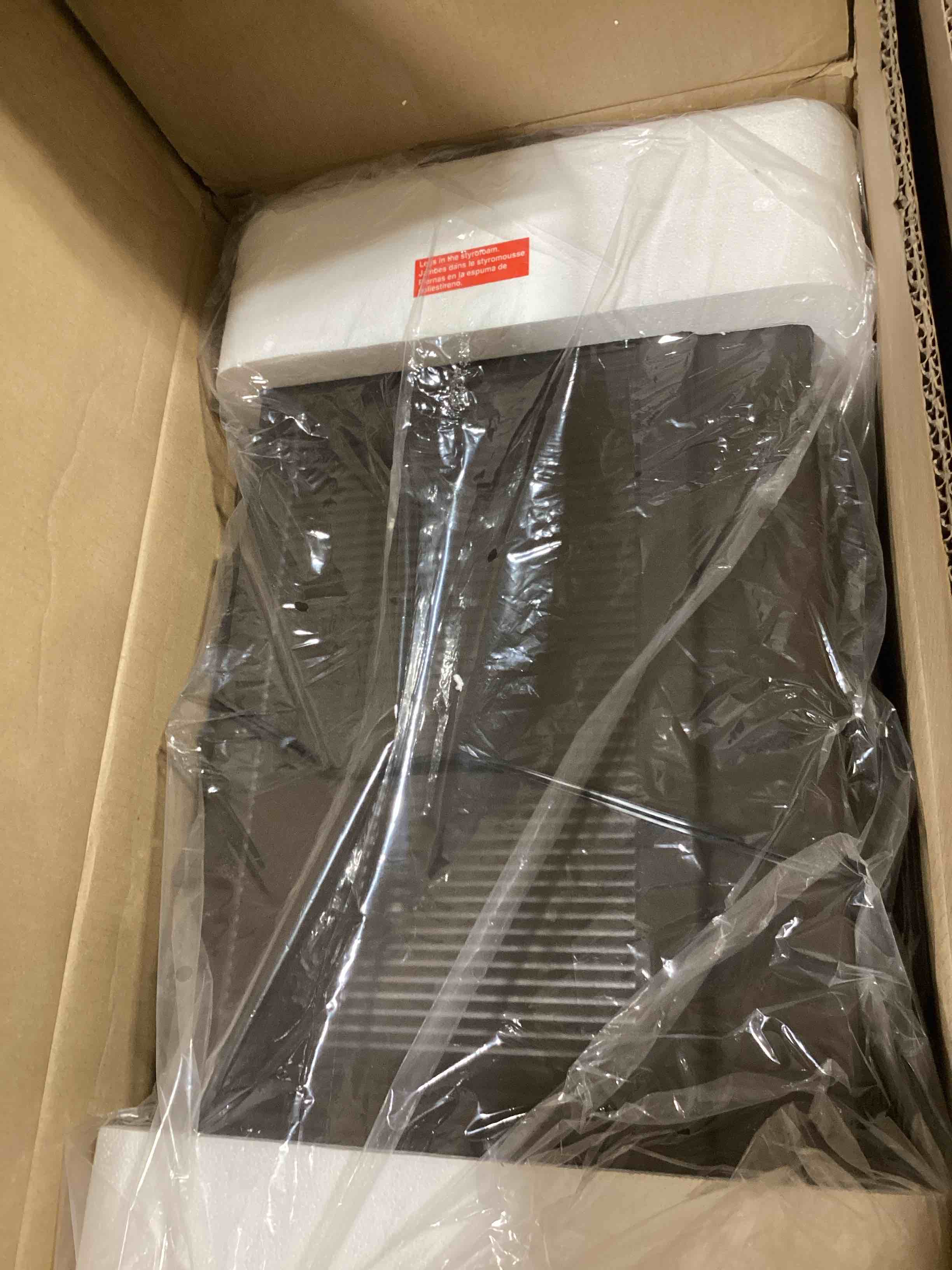 https://s3.amazonaws.com/lotting-images-prod/bidfta/TEA1856331_1739375359629.jpeg
