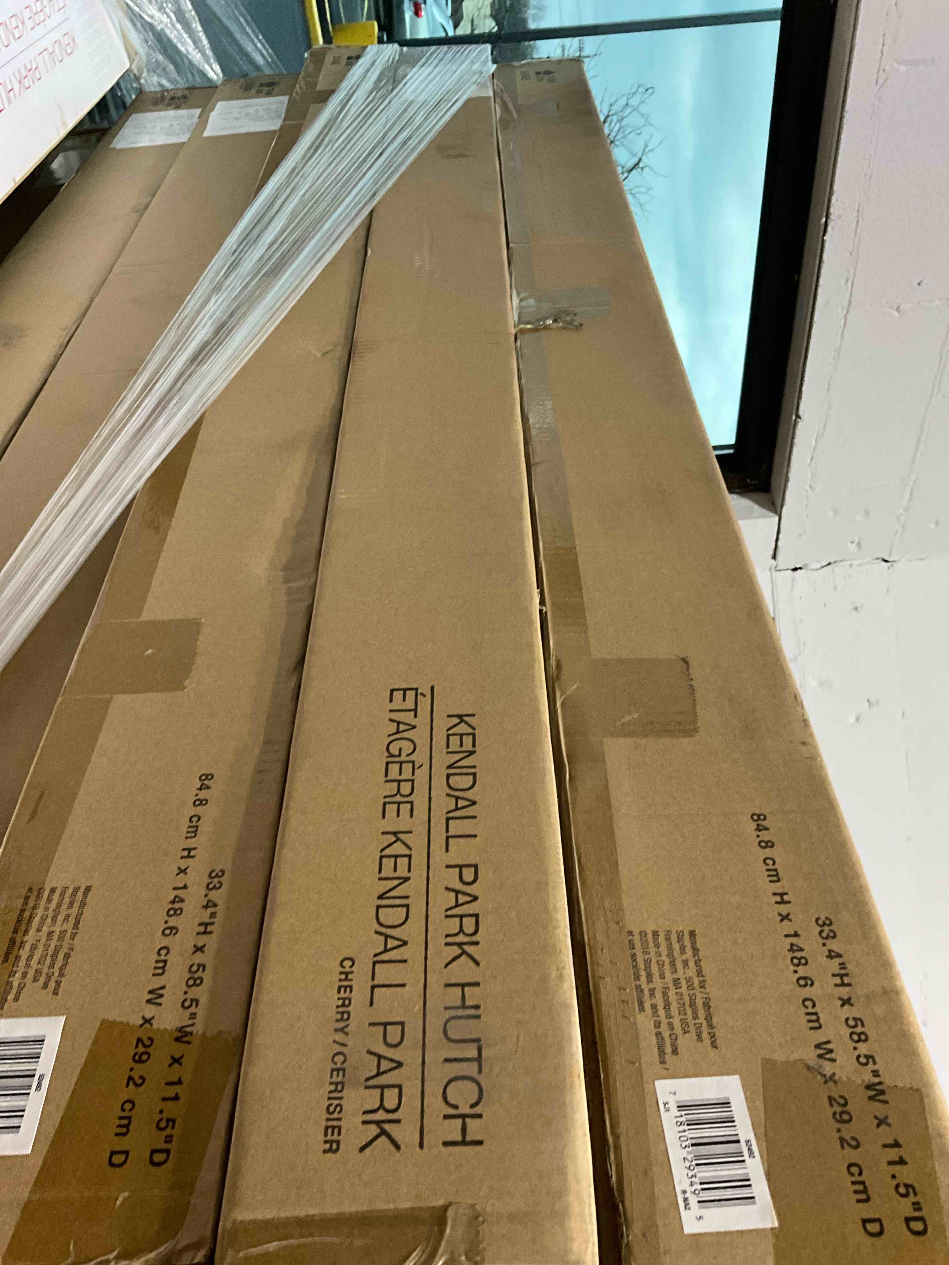 https://s3.amazonaws.com/lotting-images-prod/bidfta/TEA1858932_1734641939911.jpeg