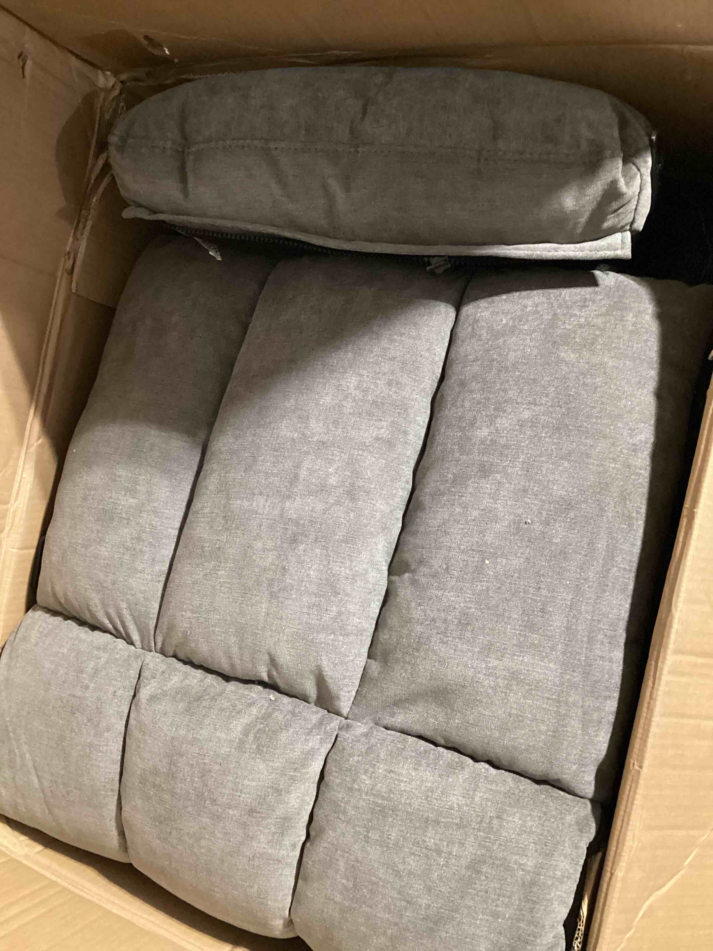 https://s3.amazonaws.com/lotting-images-prod/bidfta/TEA1859396_1737409753546.jpeg