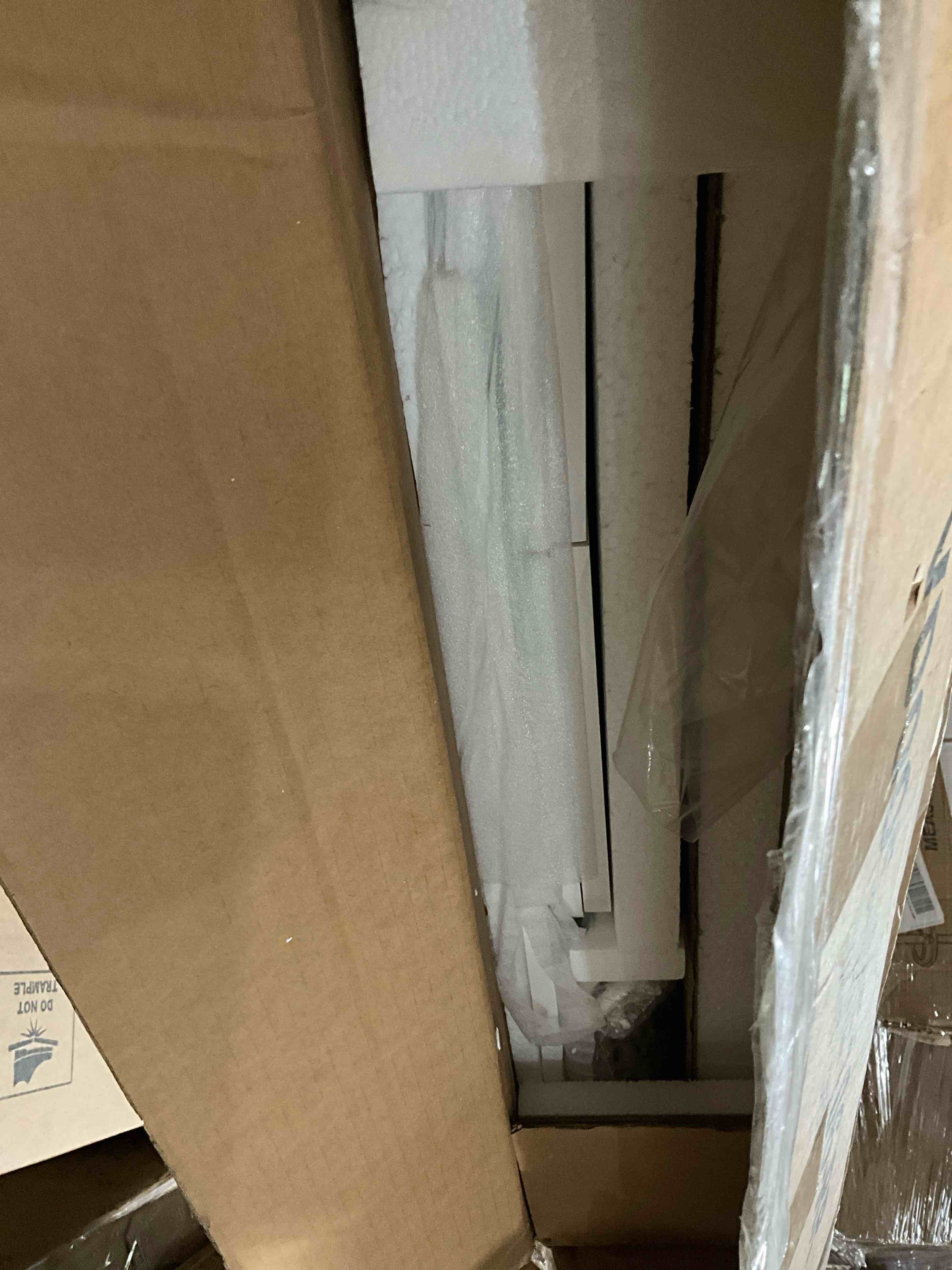 https://s3.amazonaws.com/lotting-images-prod/bidfta/TEA1862553_1740080742782.jpeg