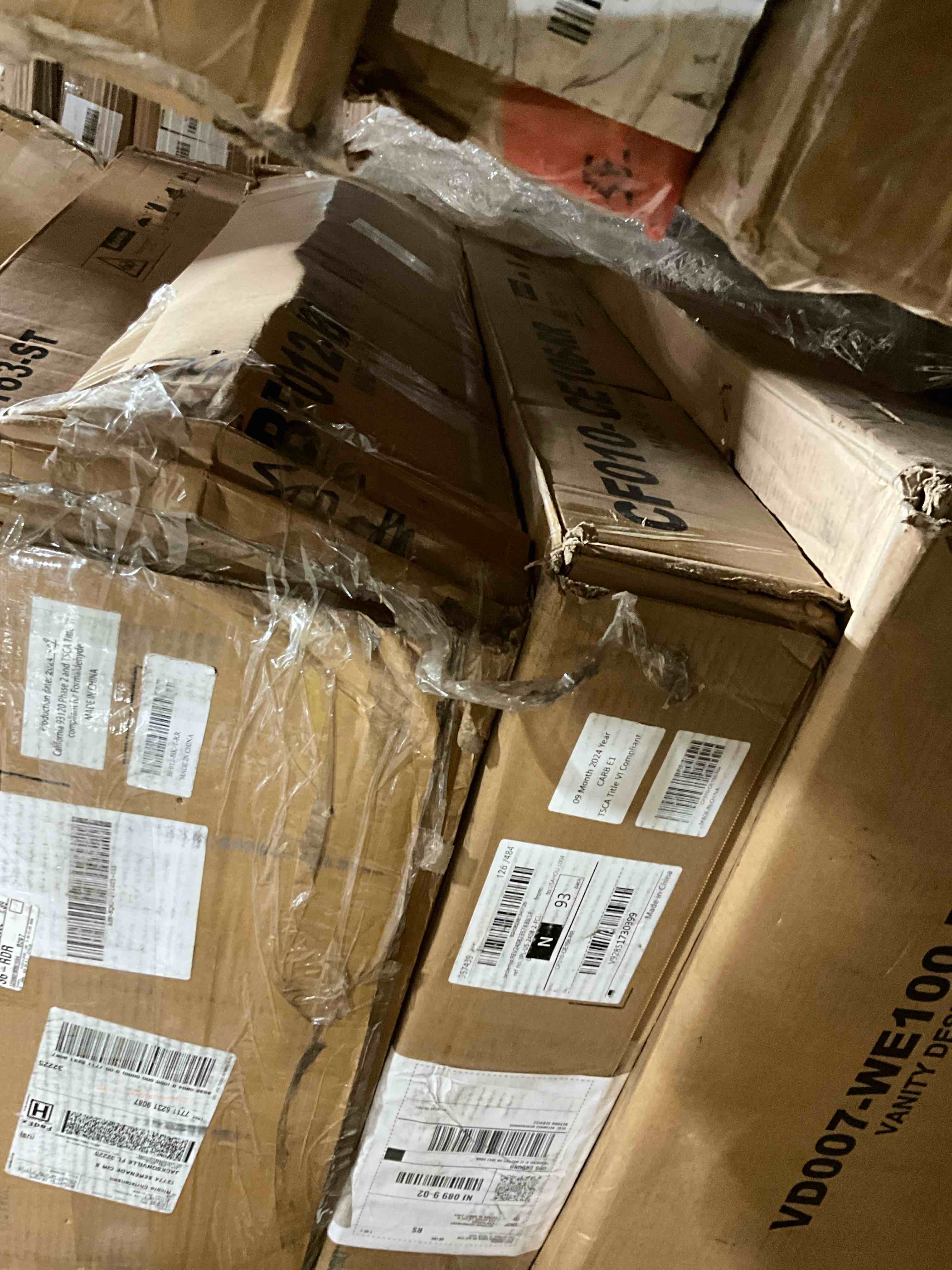 https://s3.amazonaws.com/lotting-images-prod/bidfta/TEA1862557_1740075190836.jpeg