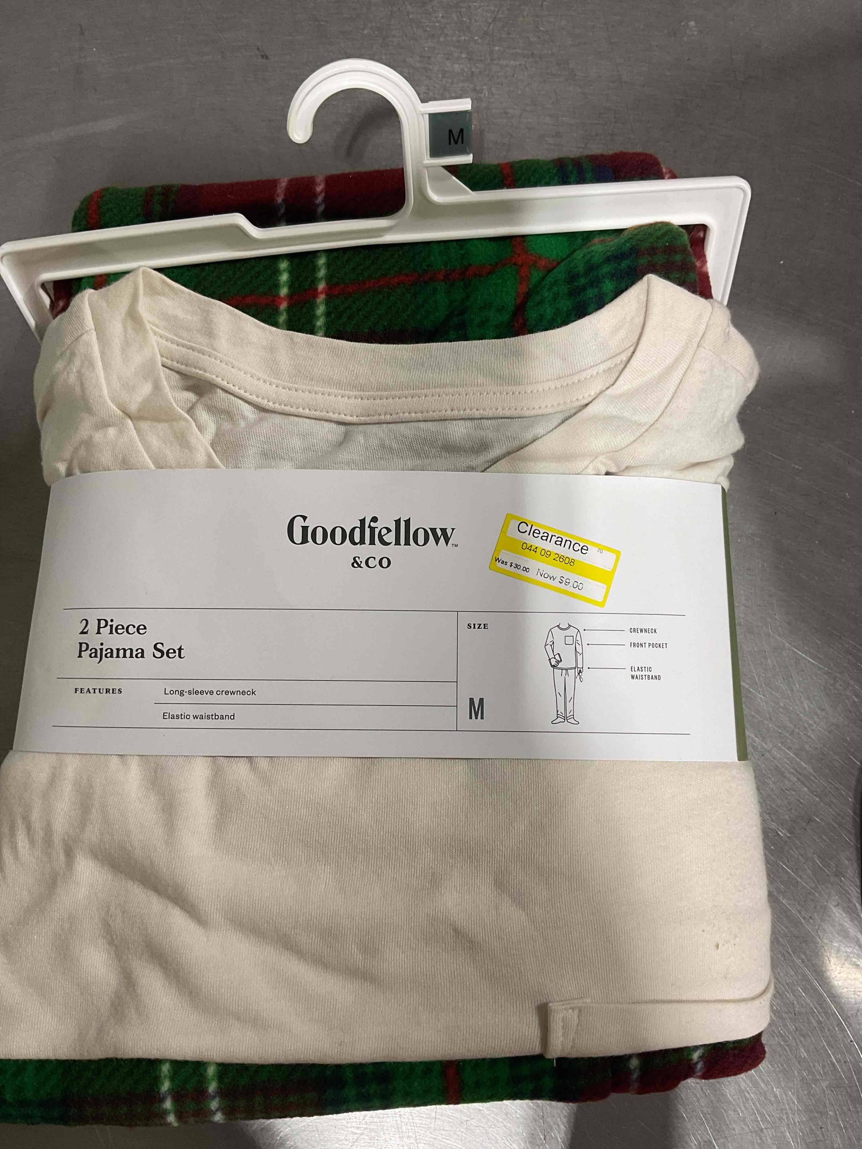 https://s3.amazonaws.com/lotting-images-prod/bidfta/TEA1862824_1751378509917.jpeg