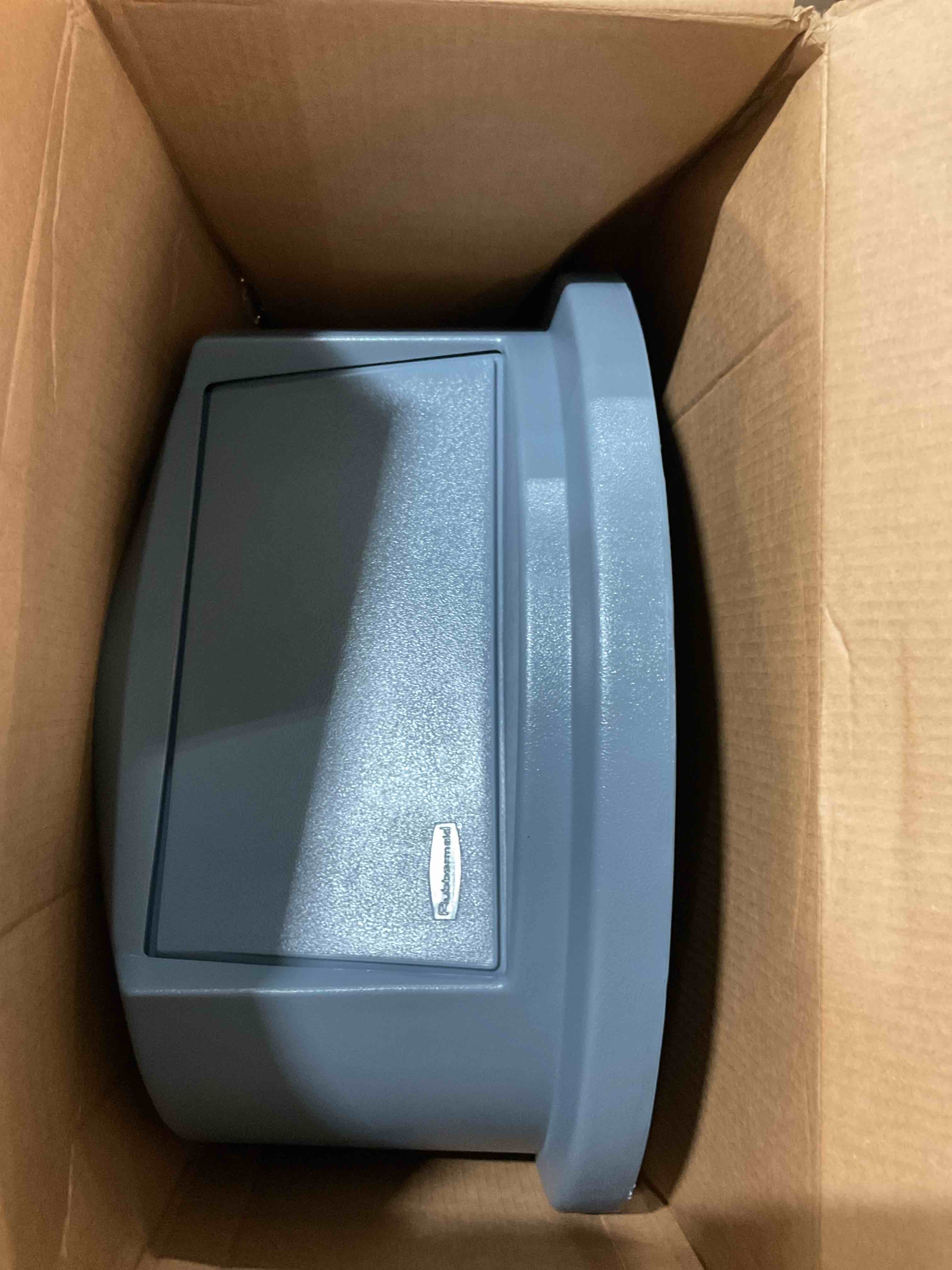 https://s3.amazonaws.com/lotting-images-prod/bidfta/TEA1862922_1751465145059.jpeg