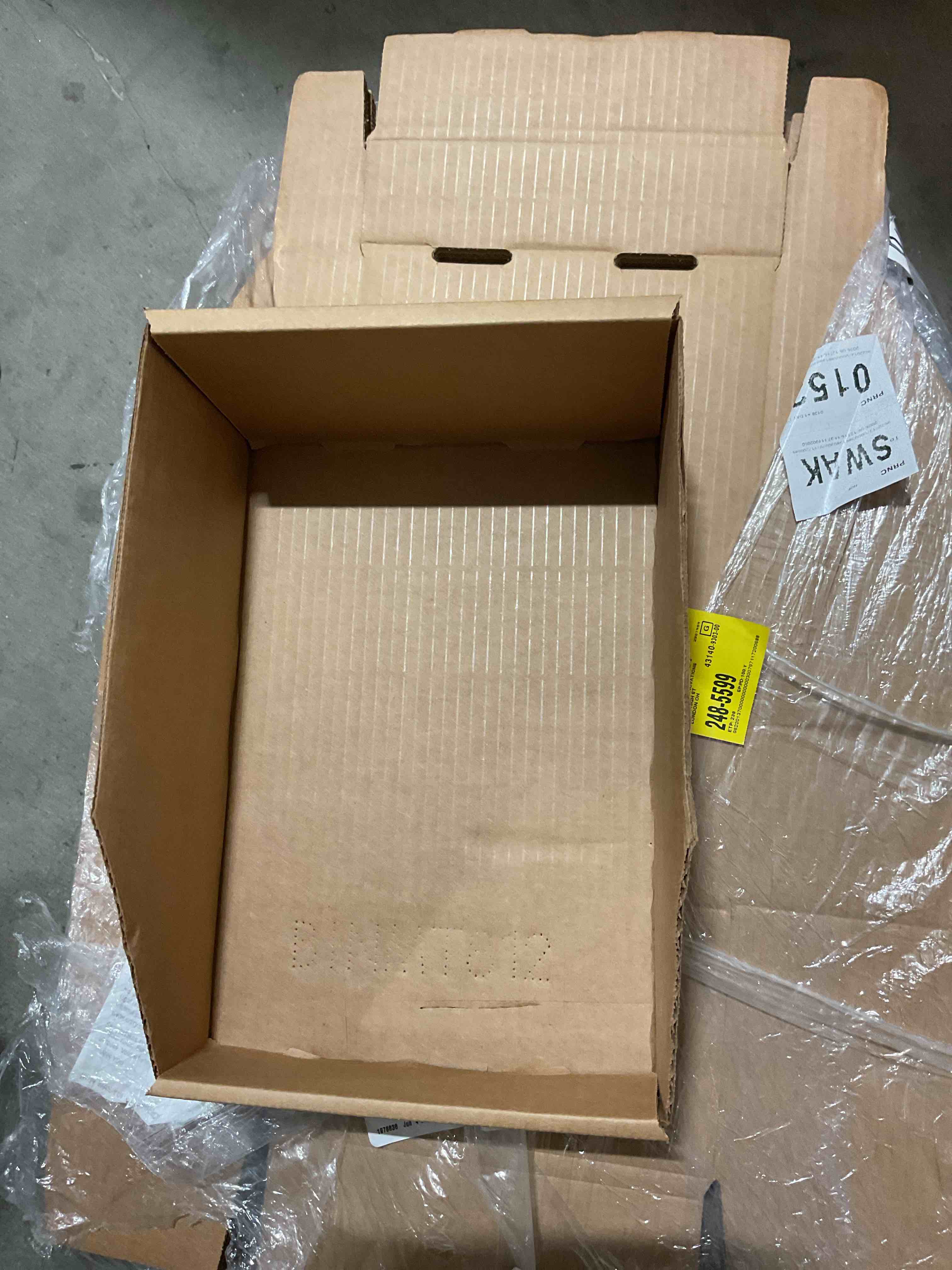 https://s3.amazonaws.com/lotting-images-prod/bidfta/TEA1862991_1751552928807.jpeg